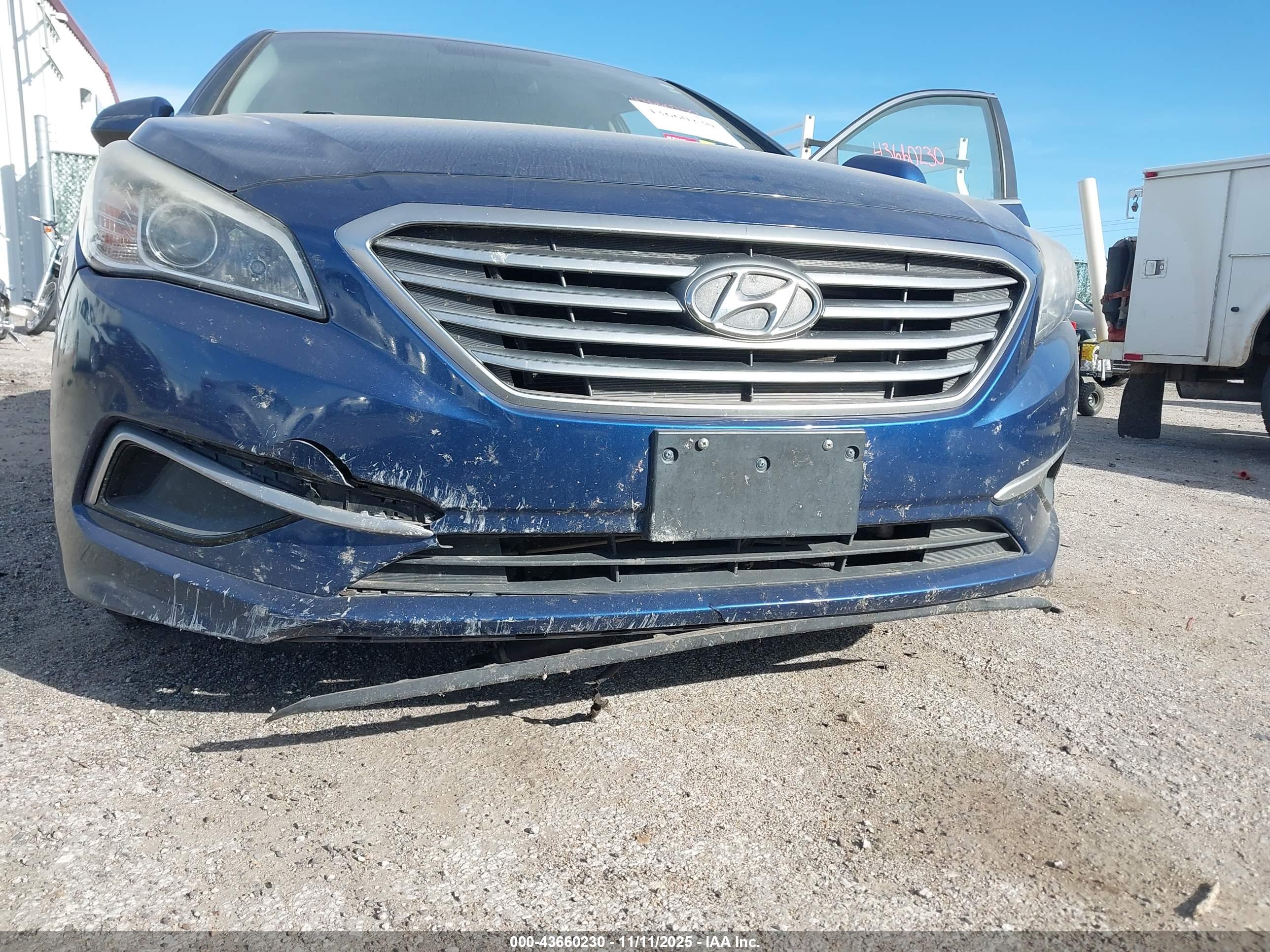 HYUNDAI SONATA image 6