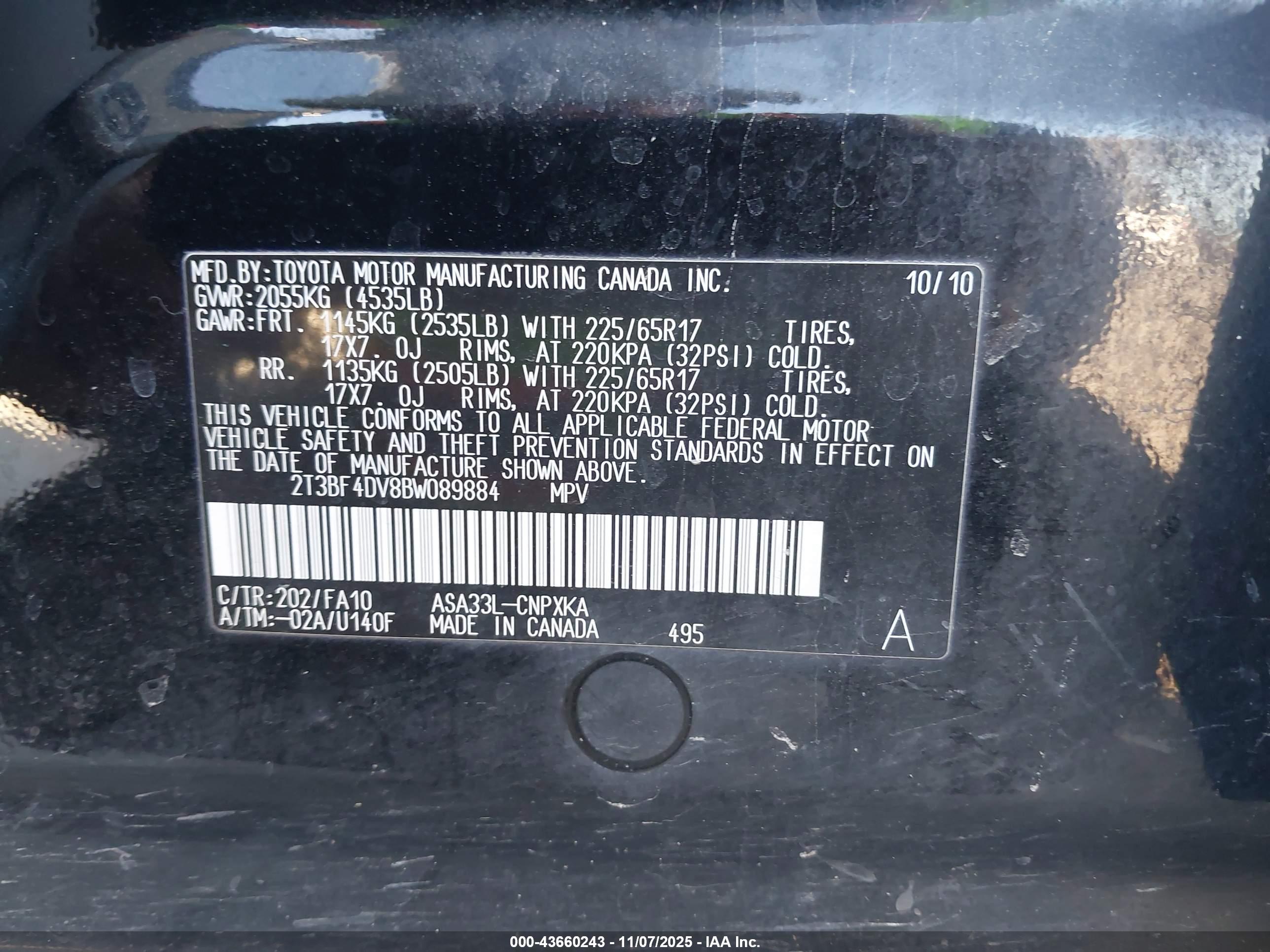 TOYOTA RAV4 image 9