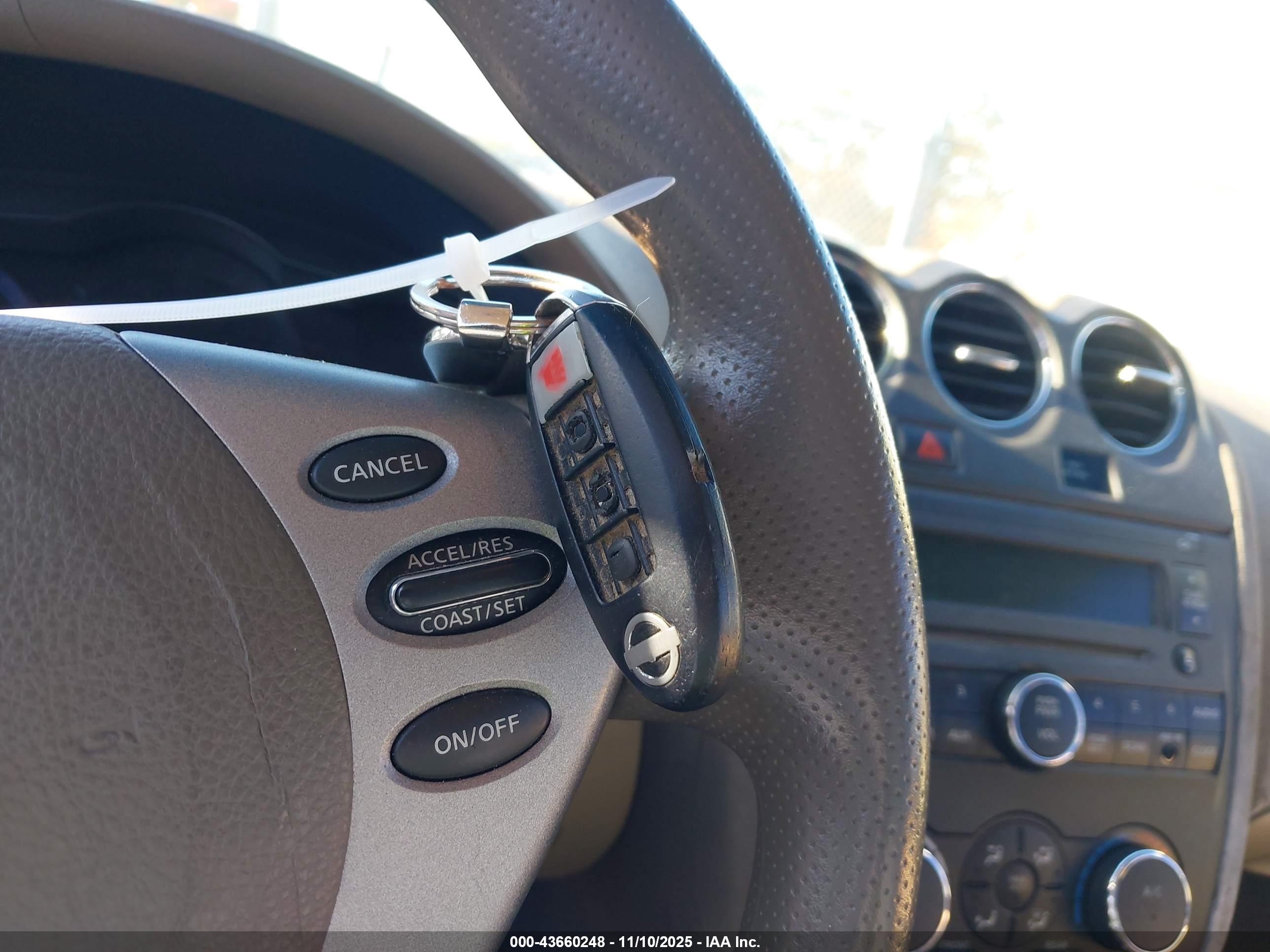 NISSAN ALTIMA image 11