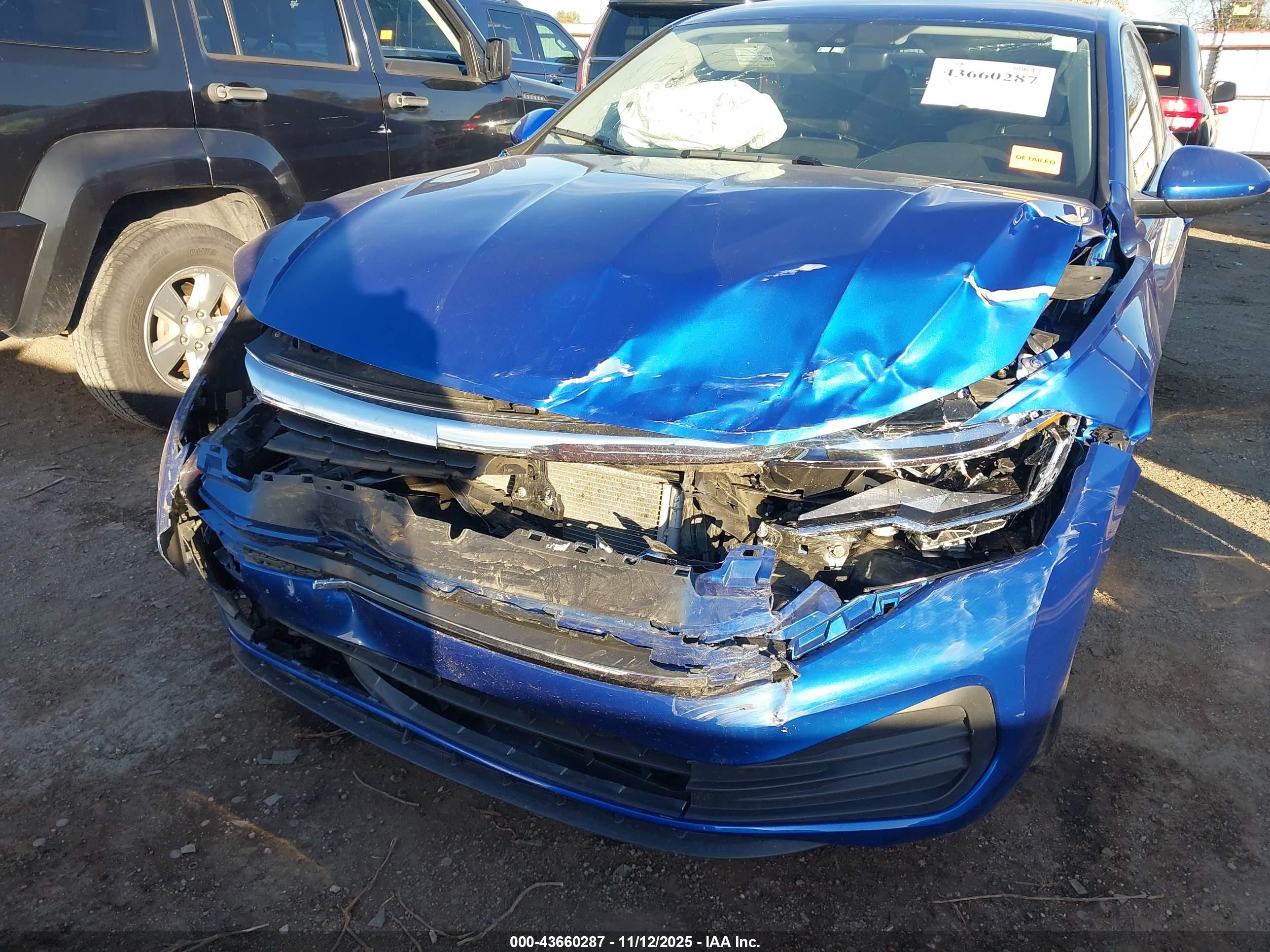 VOLKSWAGEN JETTA image 6