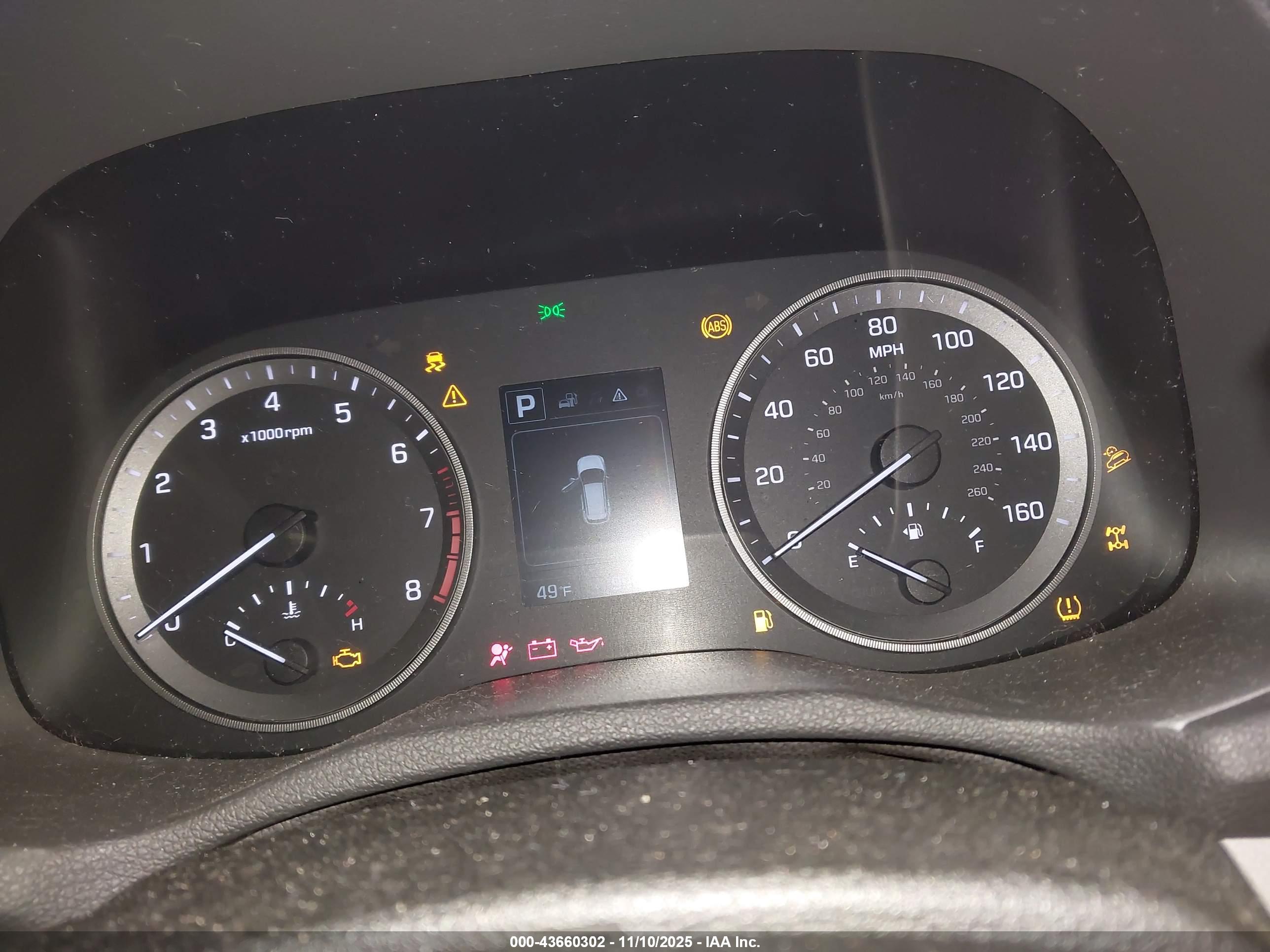 HYUNDAI TUCSON image 7