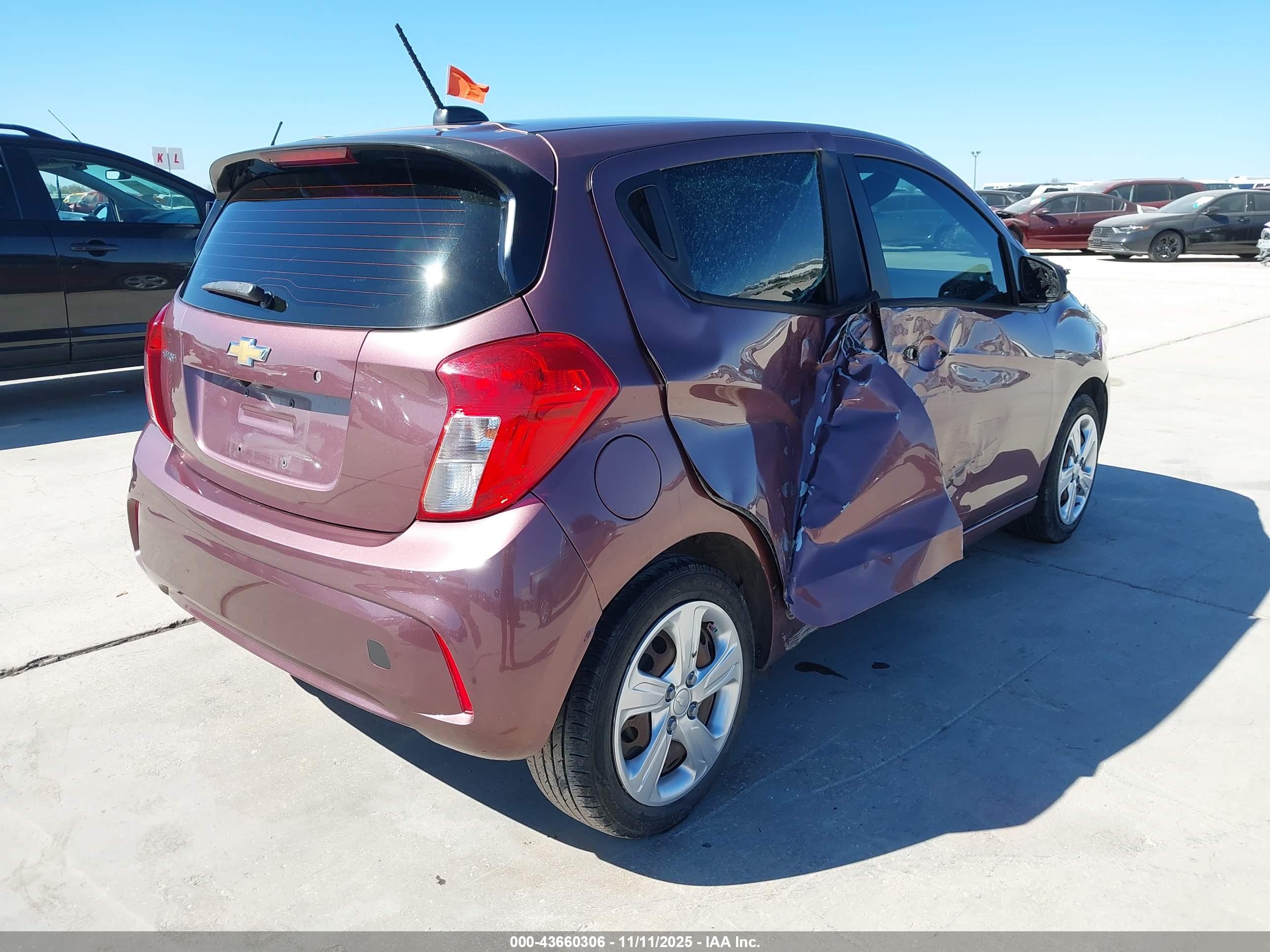 CHEVROLET SPARK image 4