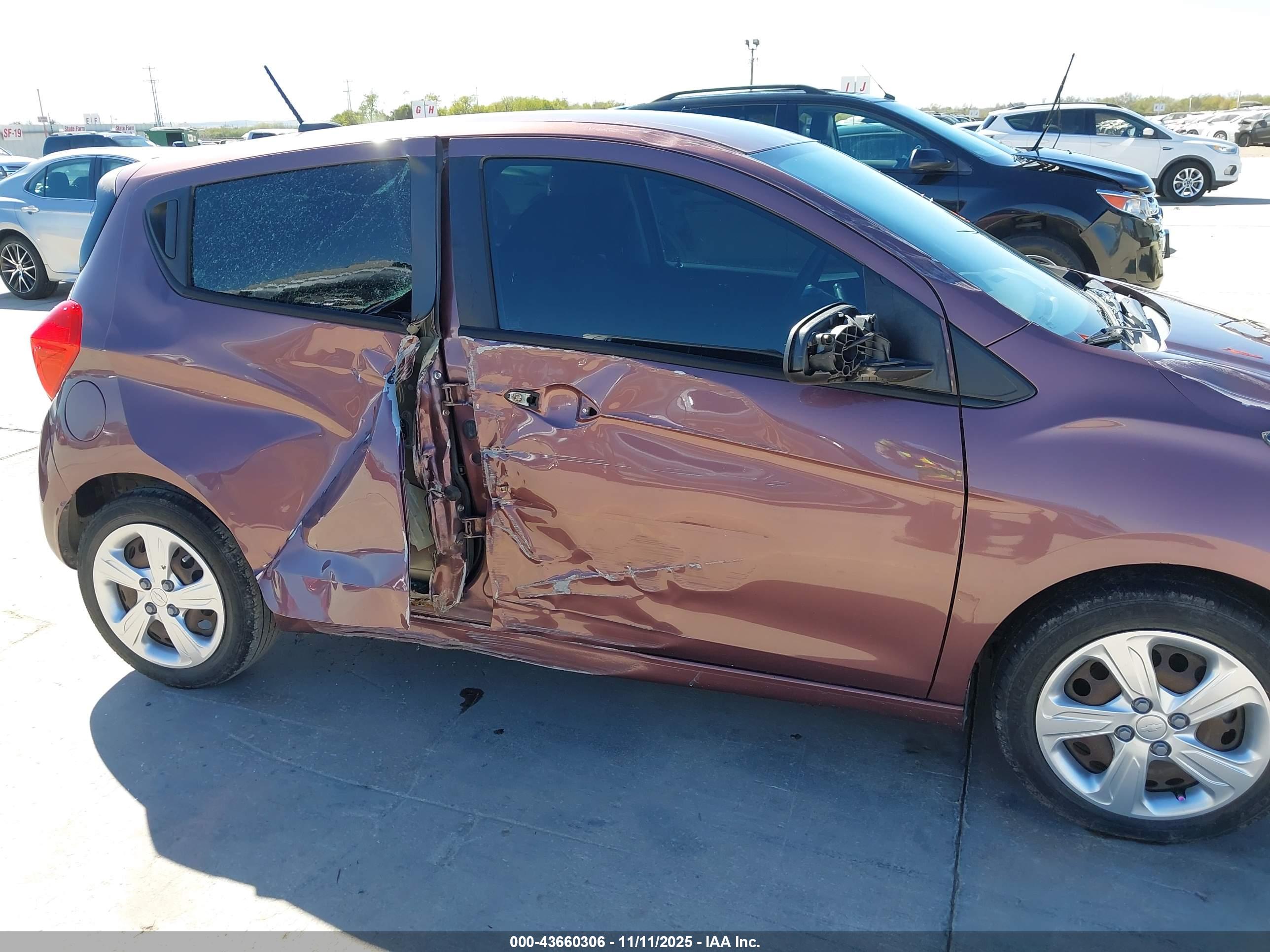 CHEVROLET SPARK image 6