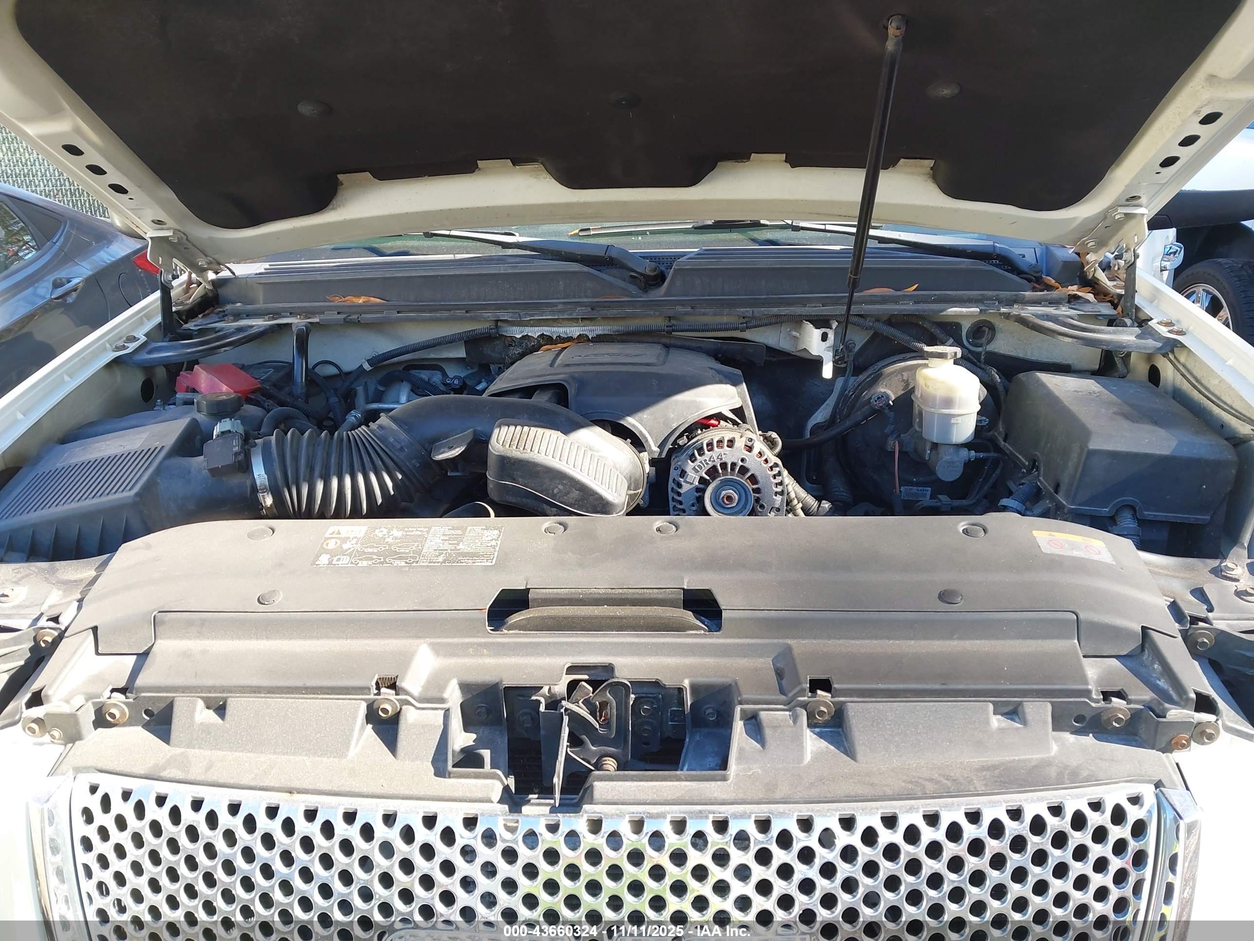 GMC YUKON image 10