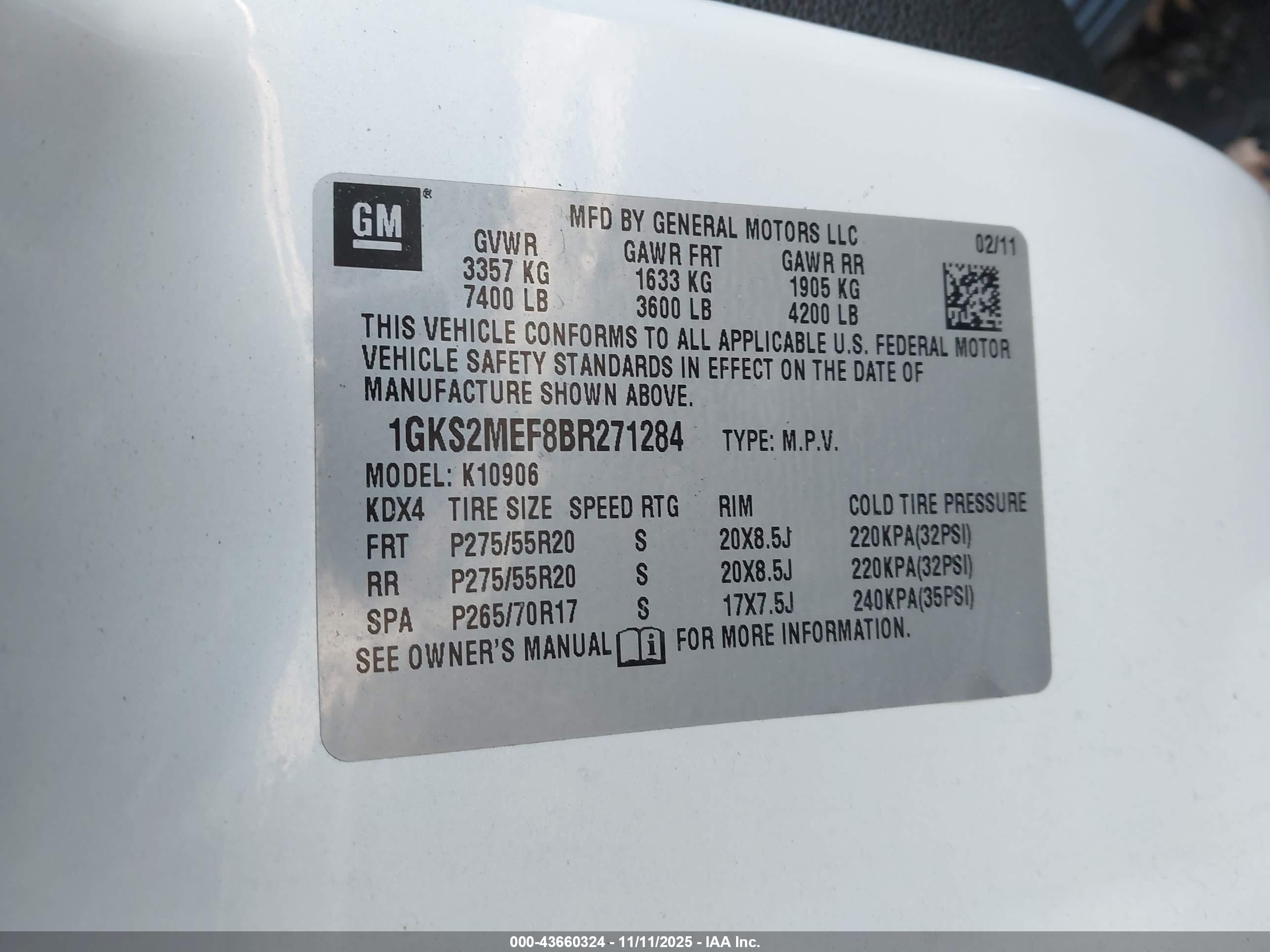GMC YUKON image 9