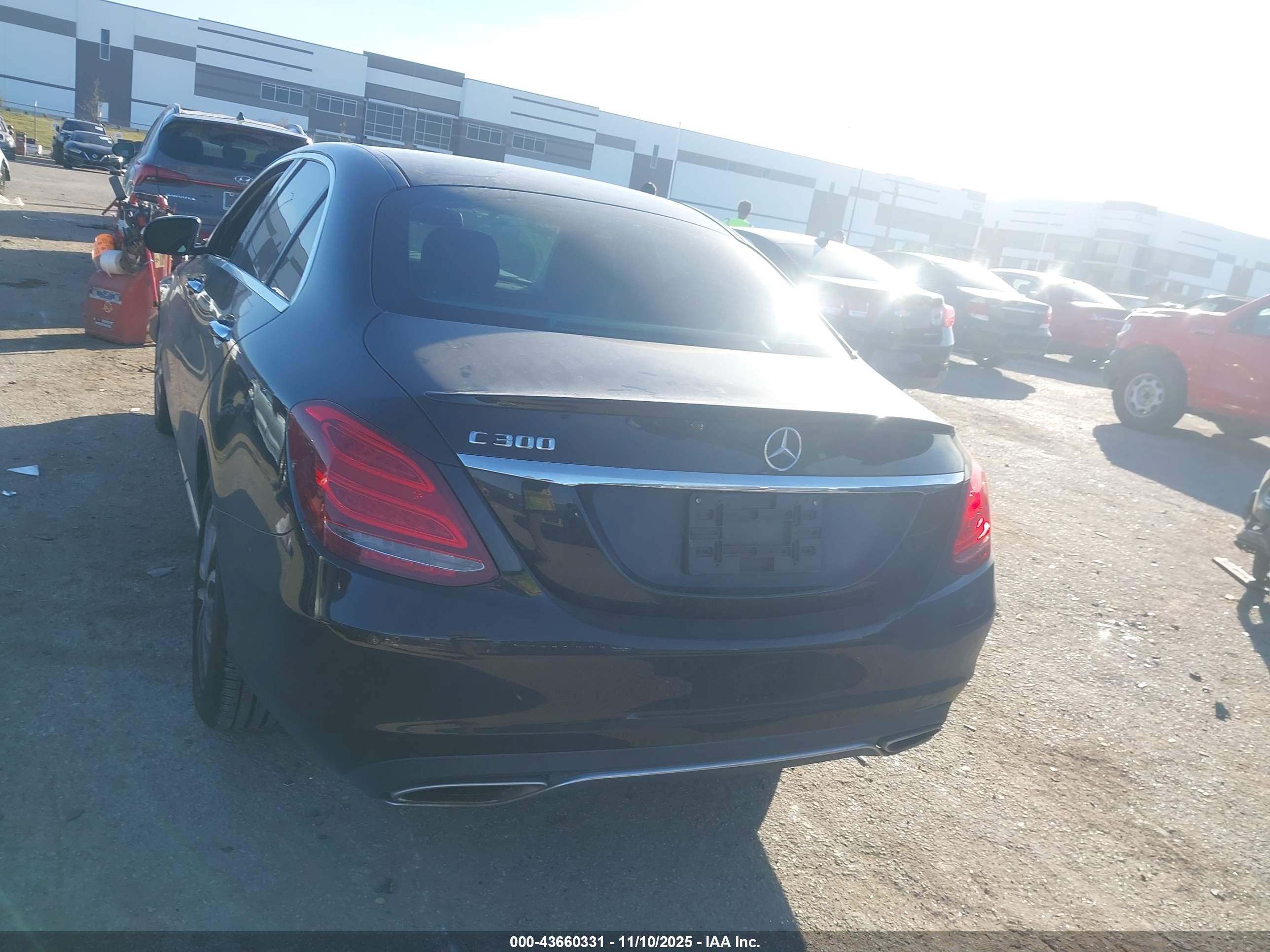 MERCEDES-BENZ C image 3
