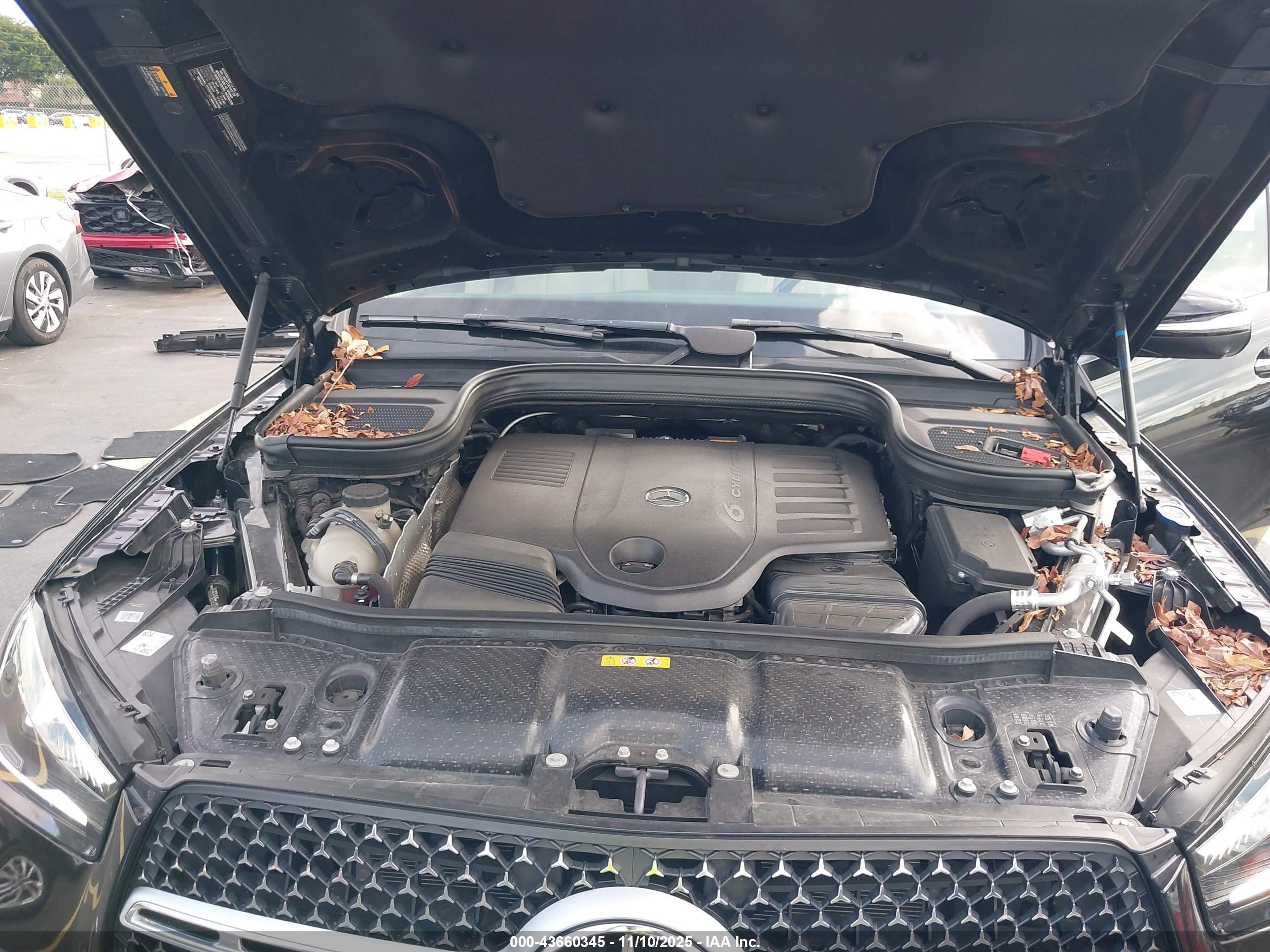 MERCEDES-BENZ GLE image 10