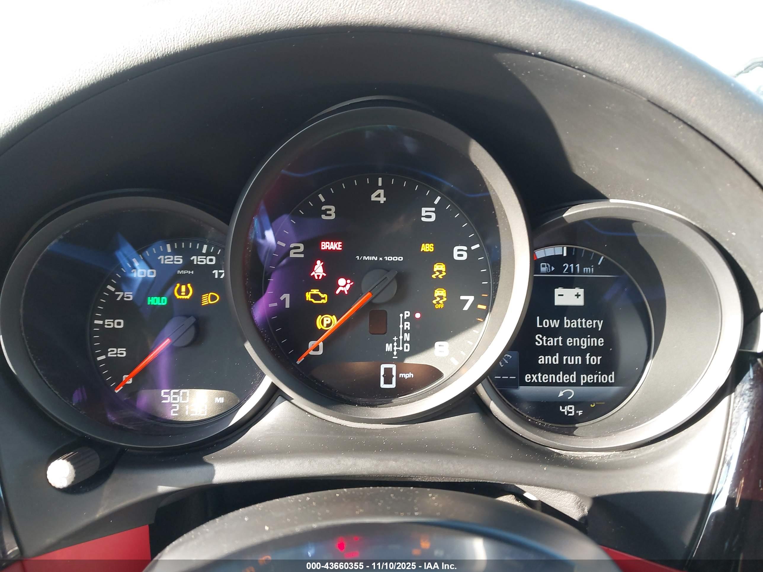 PORSCHE MACAN image 7