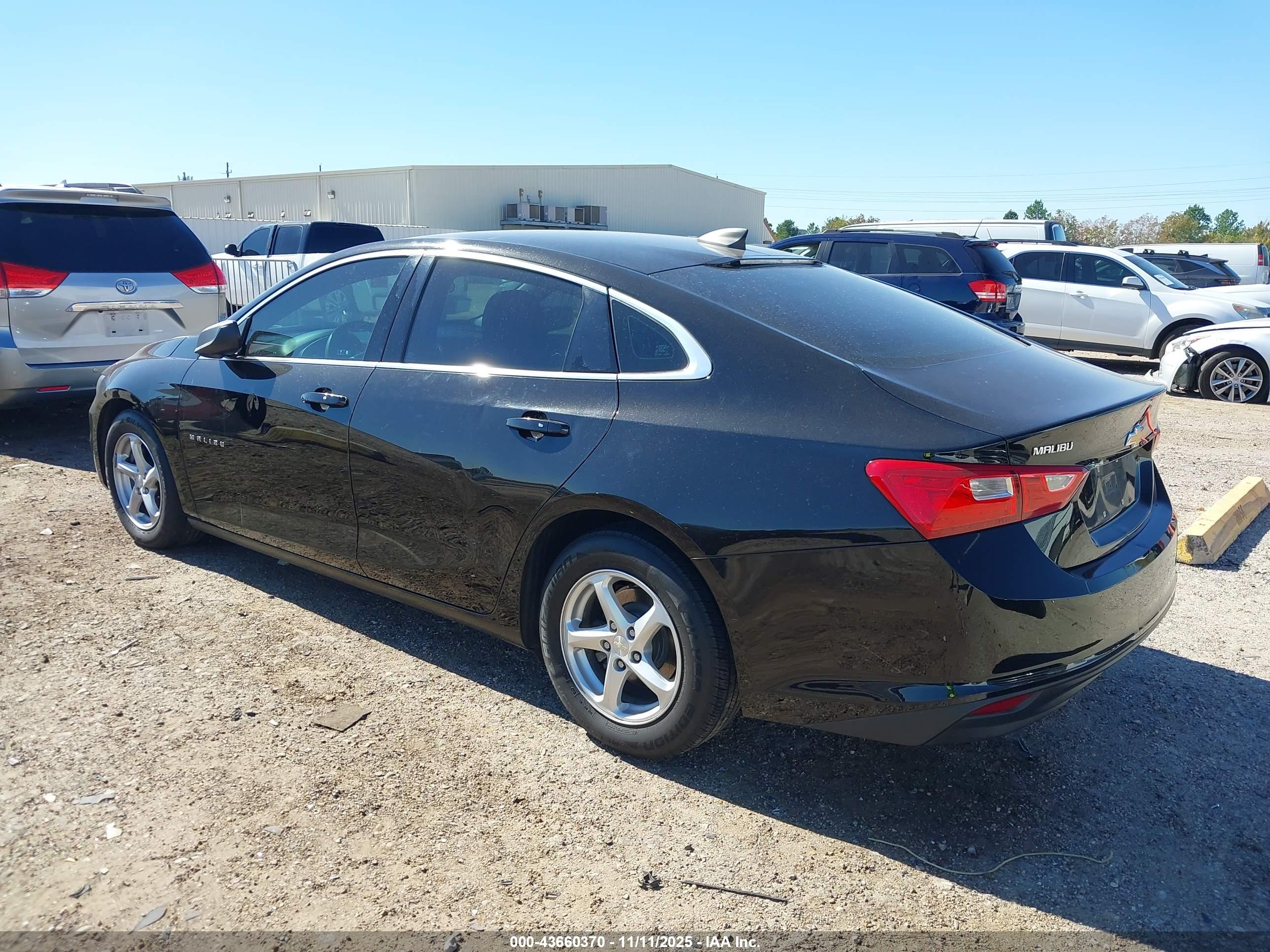 CHEVROLET MALIBU image 3