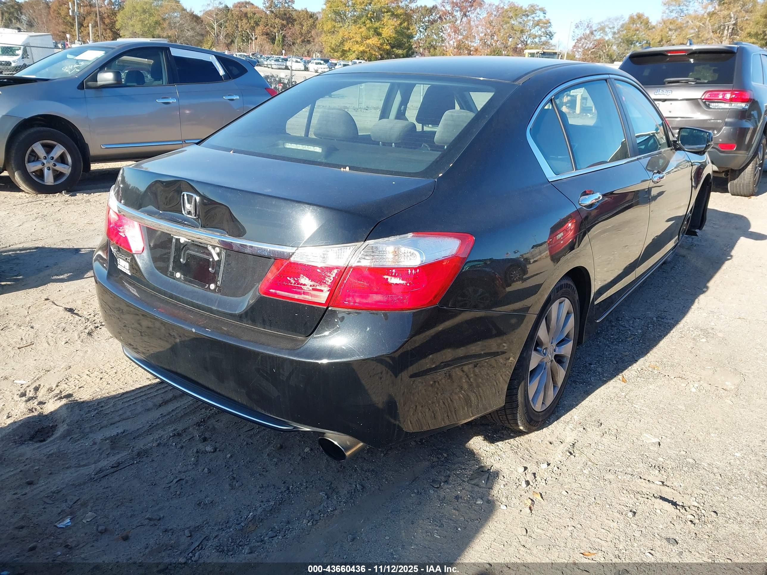 HONDA ACCORD image 4