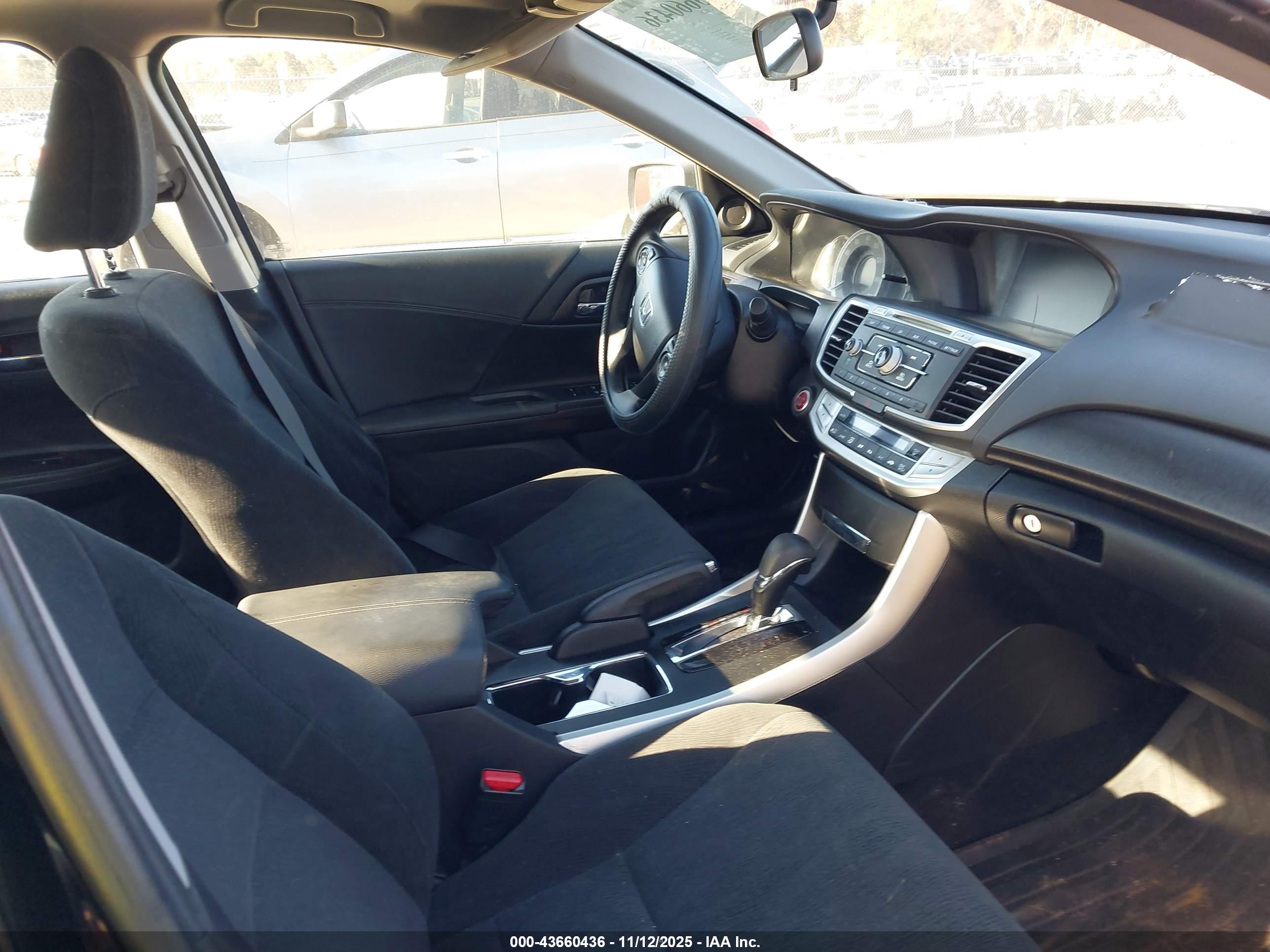HONDA ACCORD image 5