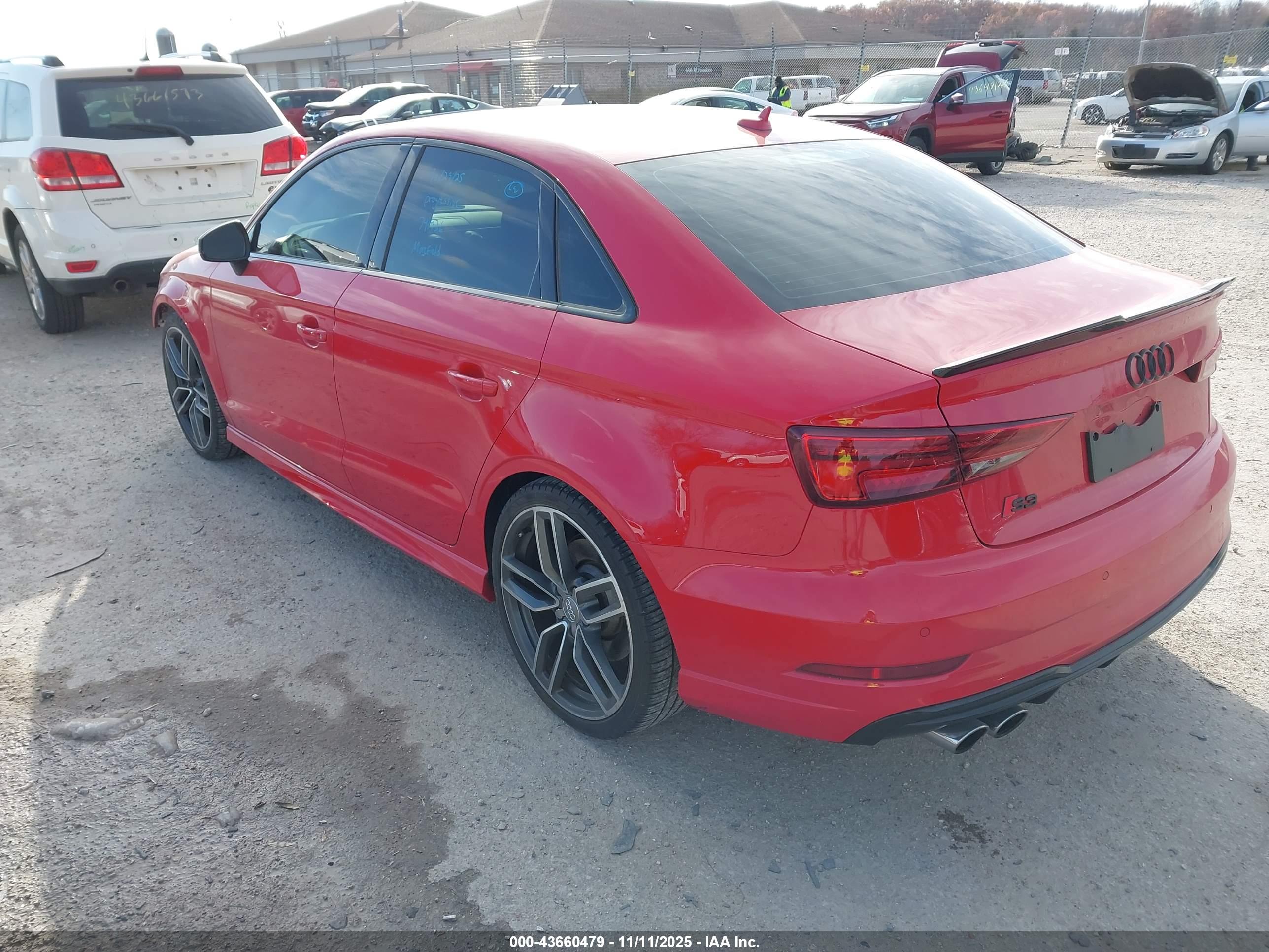 AUDI S3 image 3