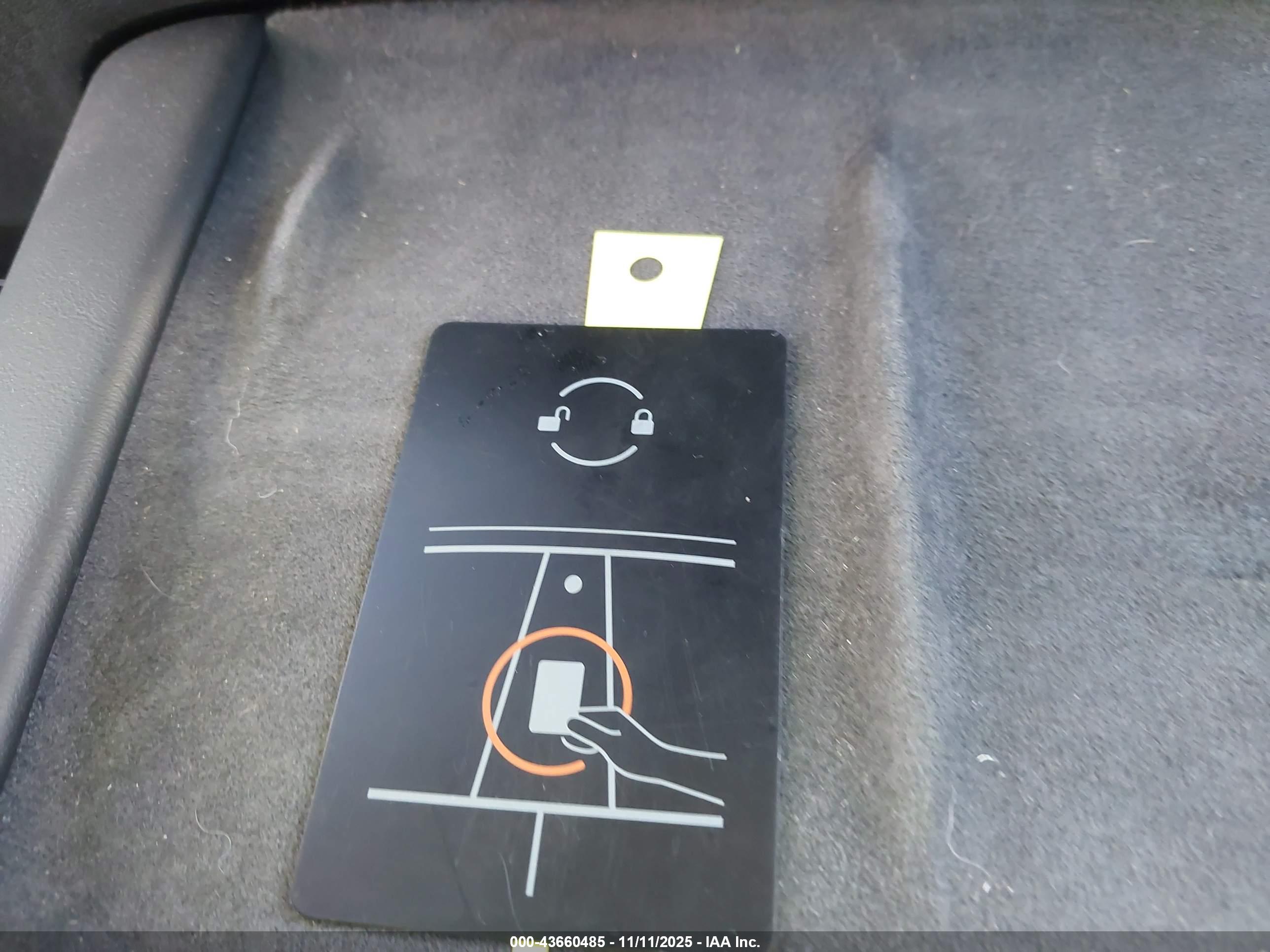 TESLA MODEL image 11