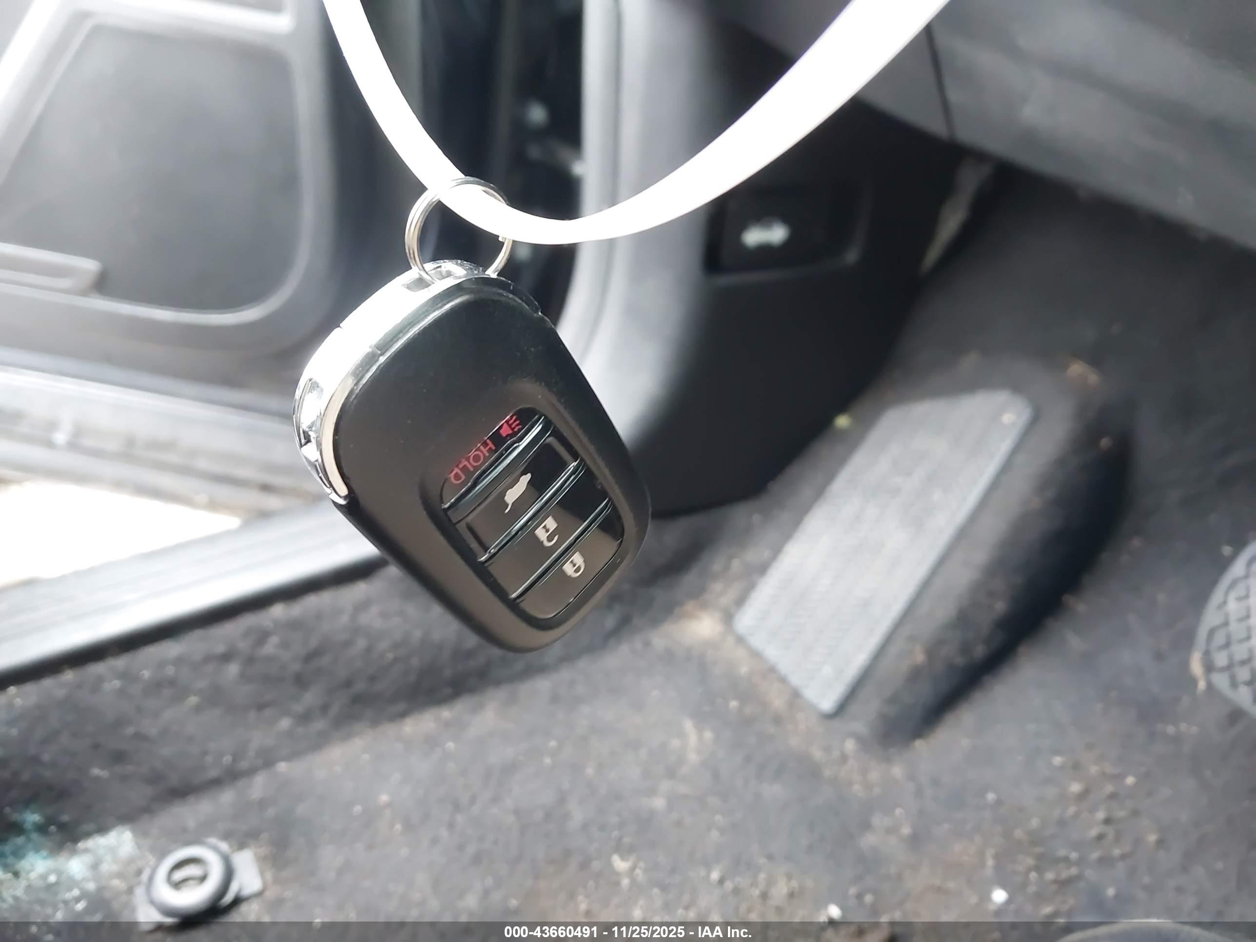 HONDA CR-V image 11