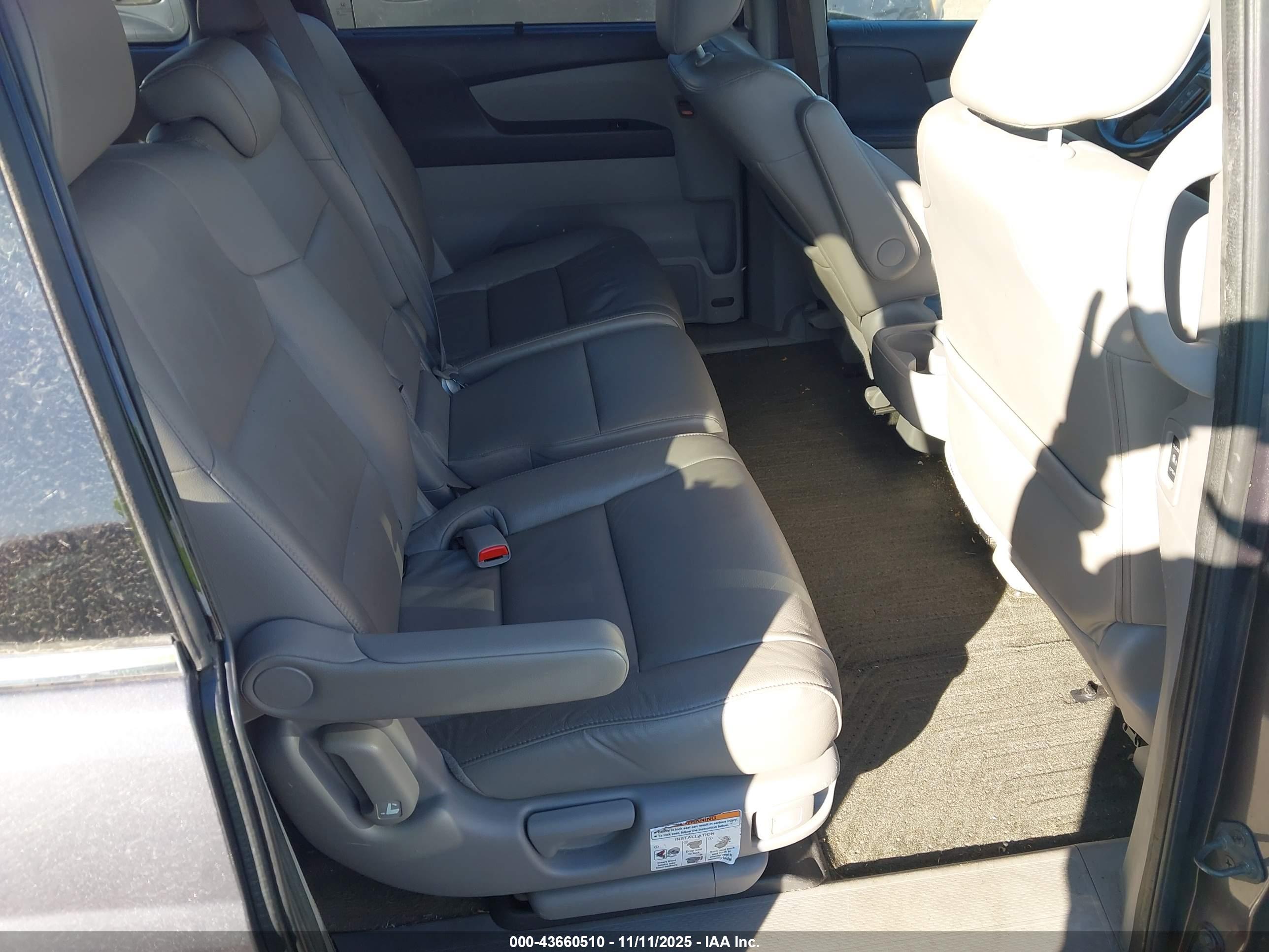 HONDA ODYSSEY image 8