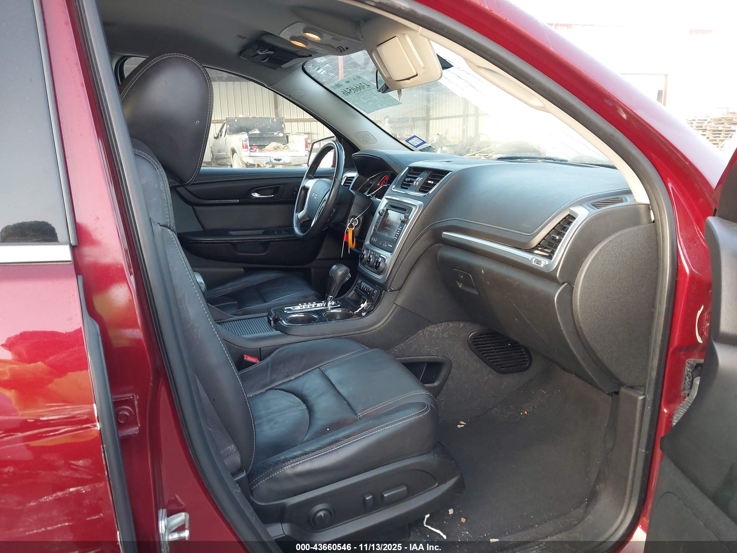 GMC ACADIA image 5