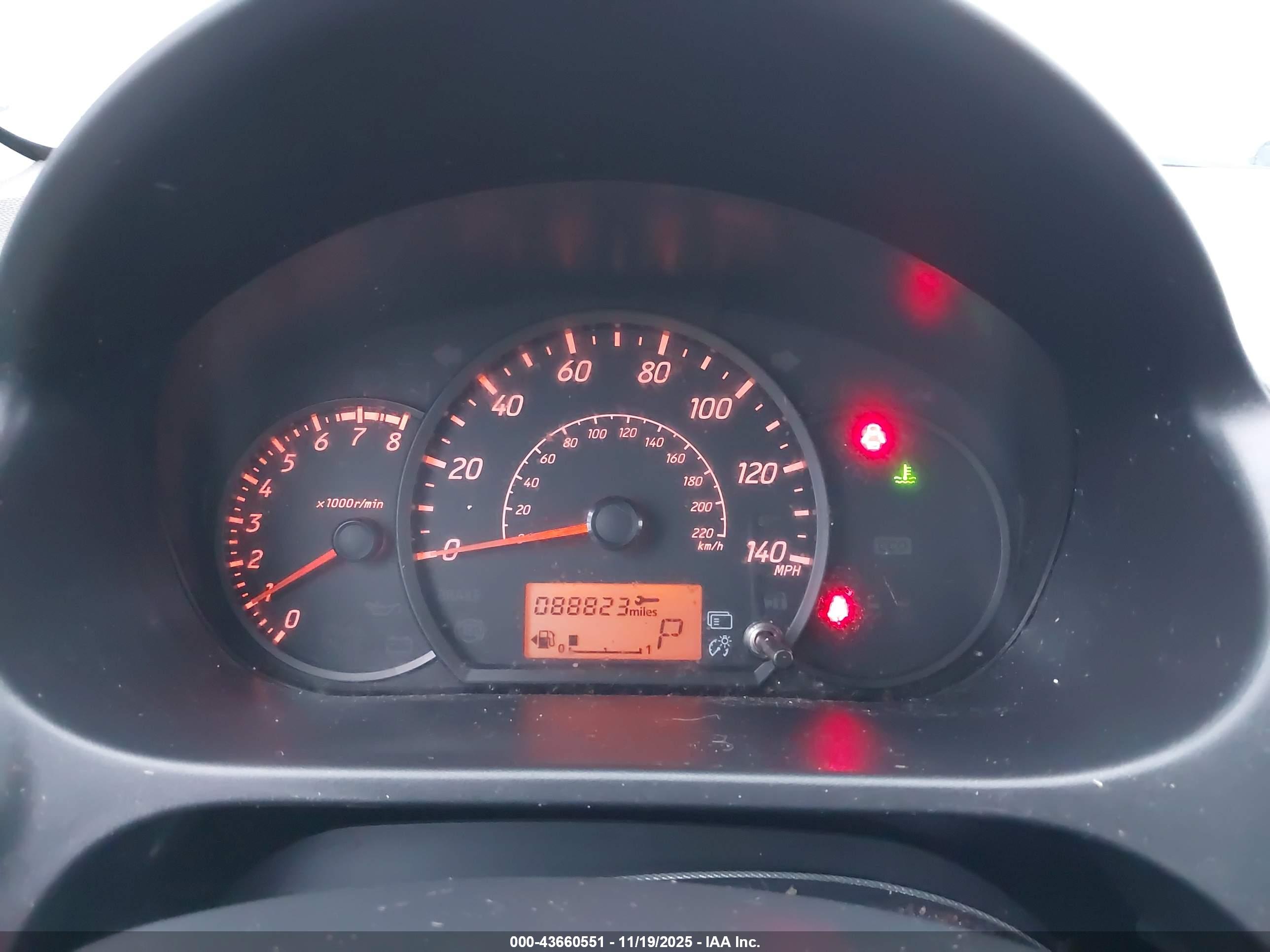 MITSUBISHI MIRAGE image 7
