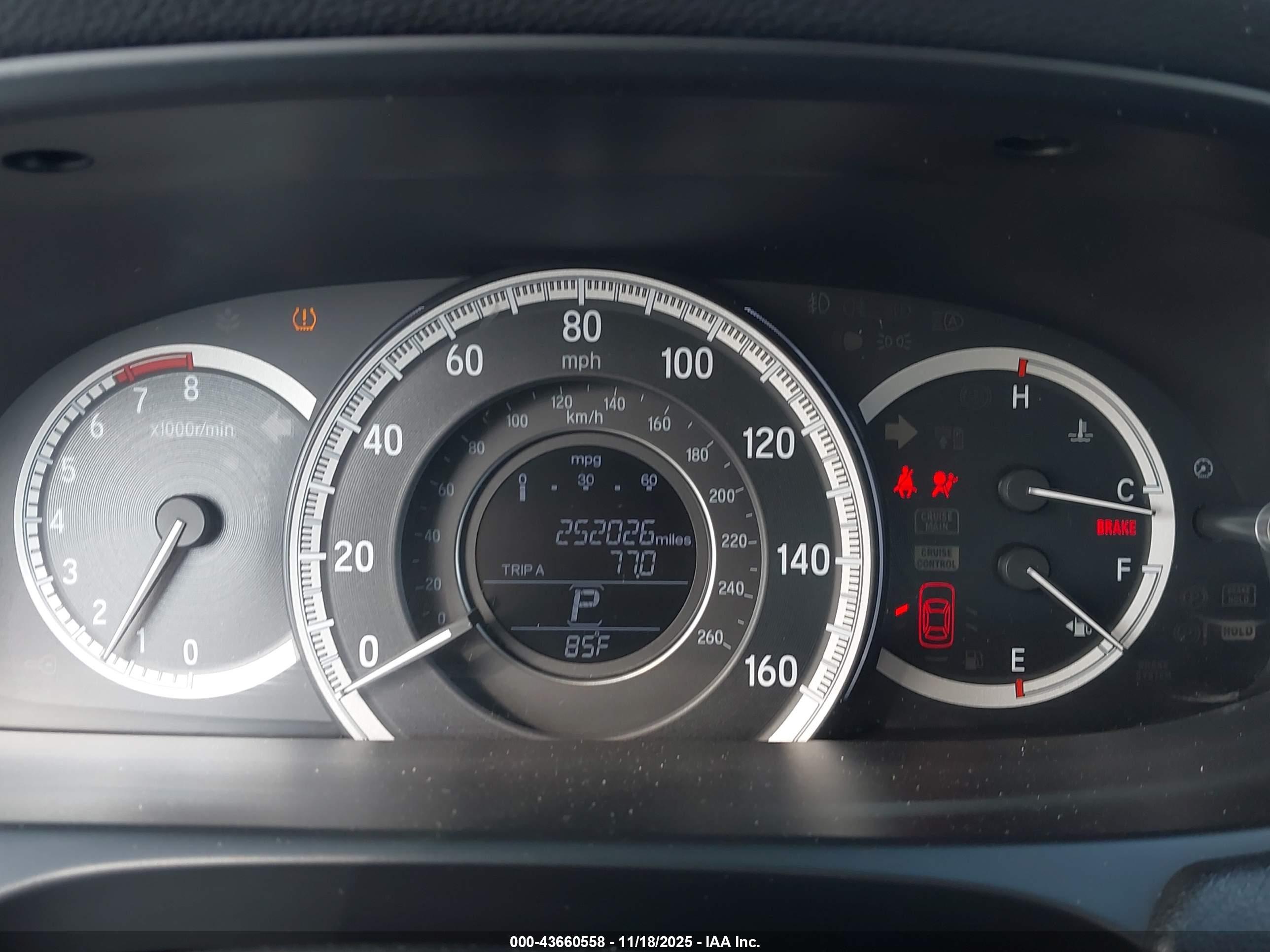 HONDA ACCORD image 7