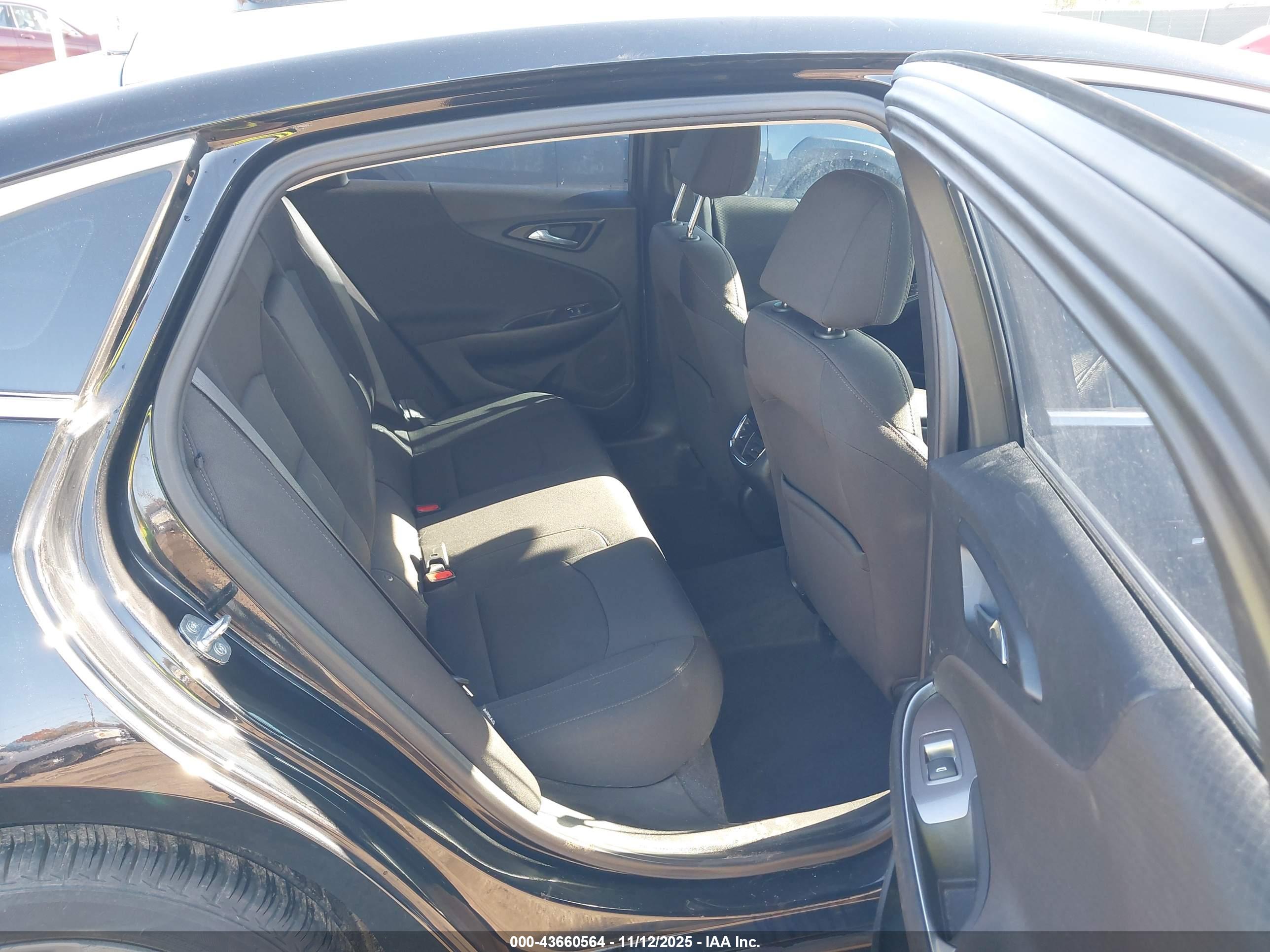 CHEVROLET MALIBU image 8