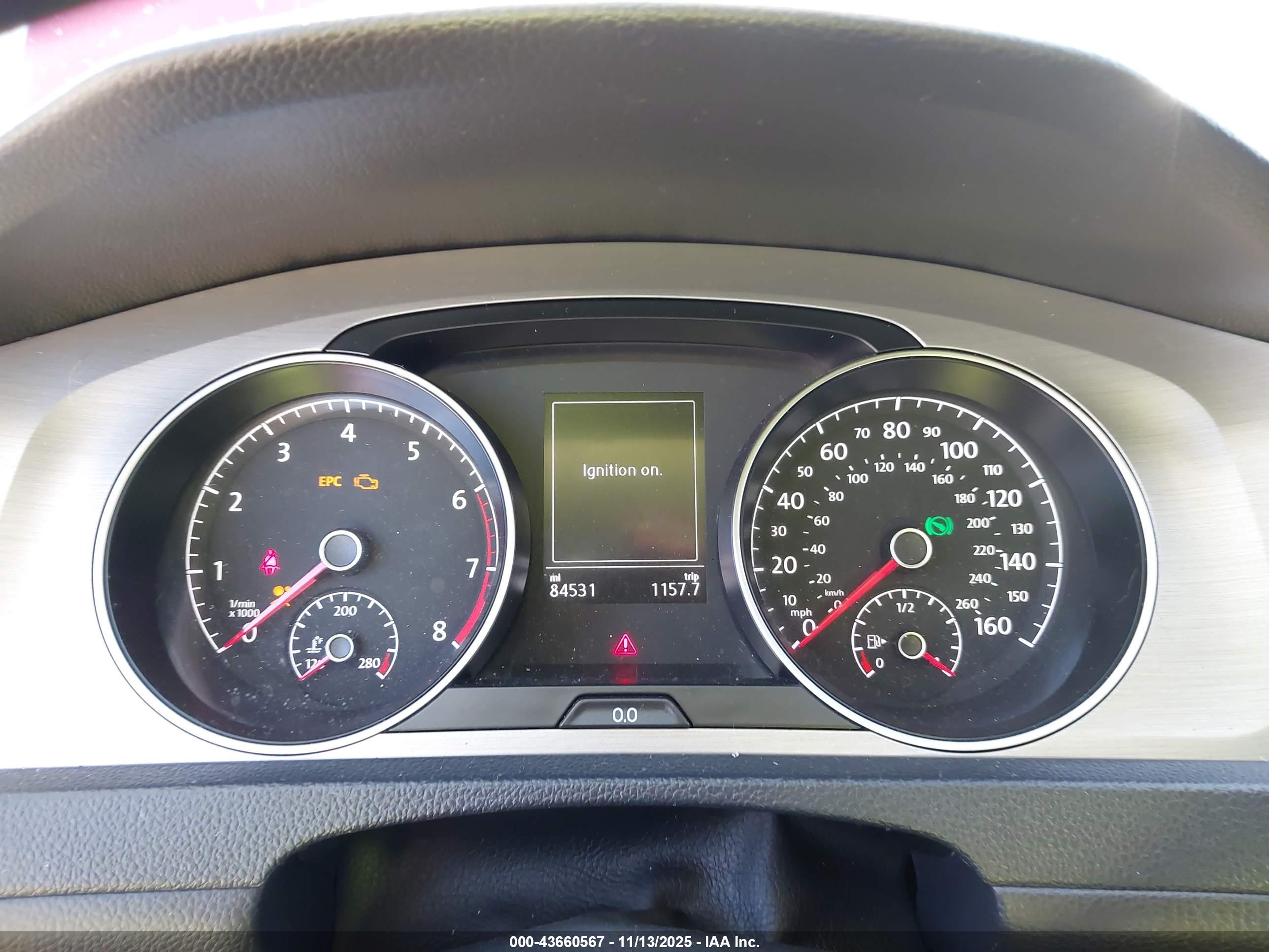 VOLKSWAGEN GOLF image 7