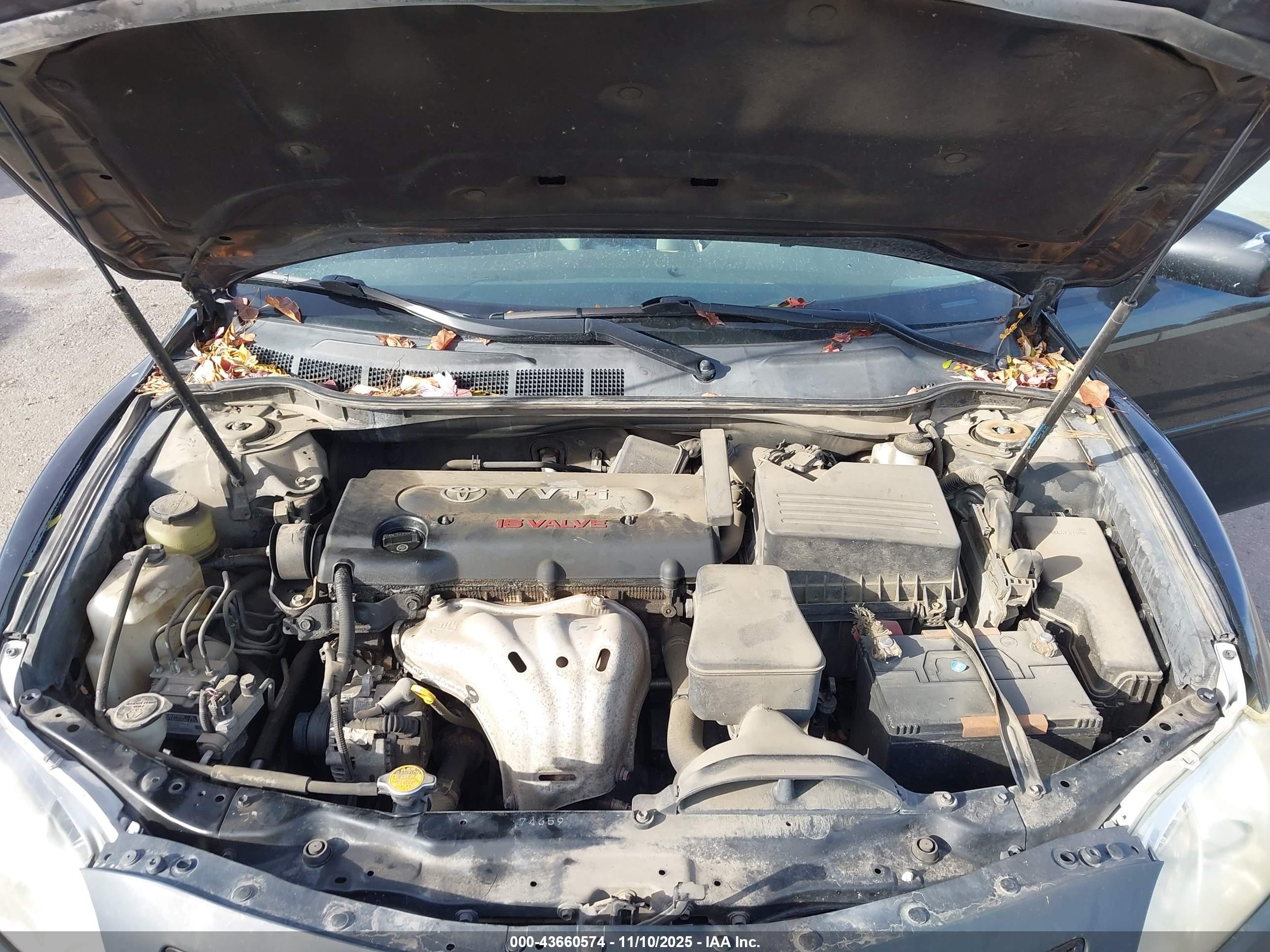 TOYOTA CAMRY image 10