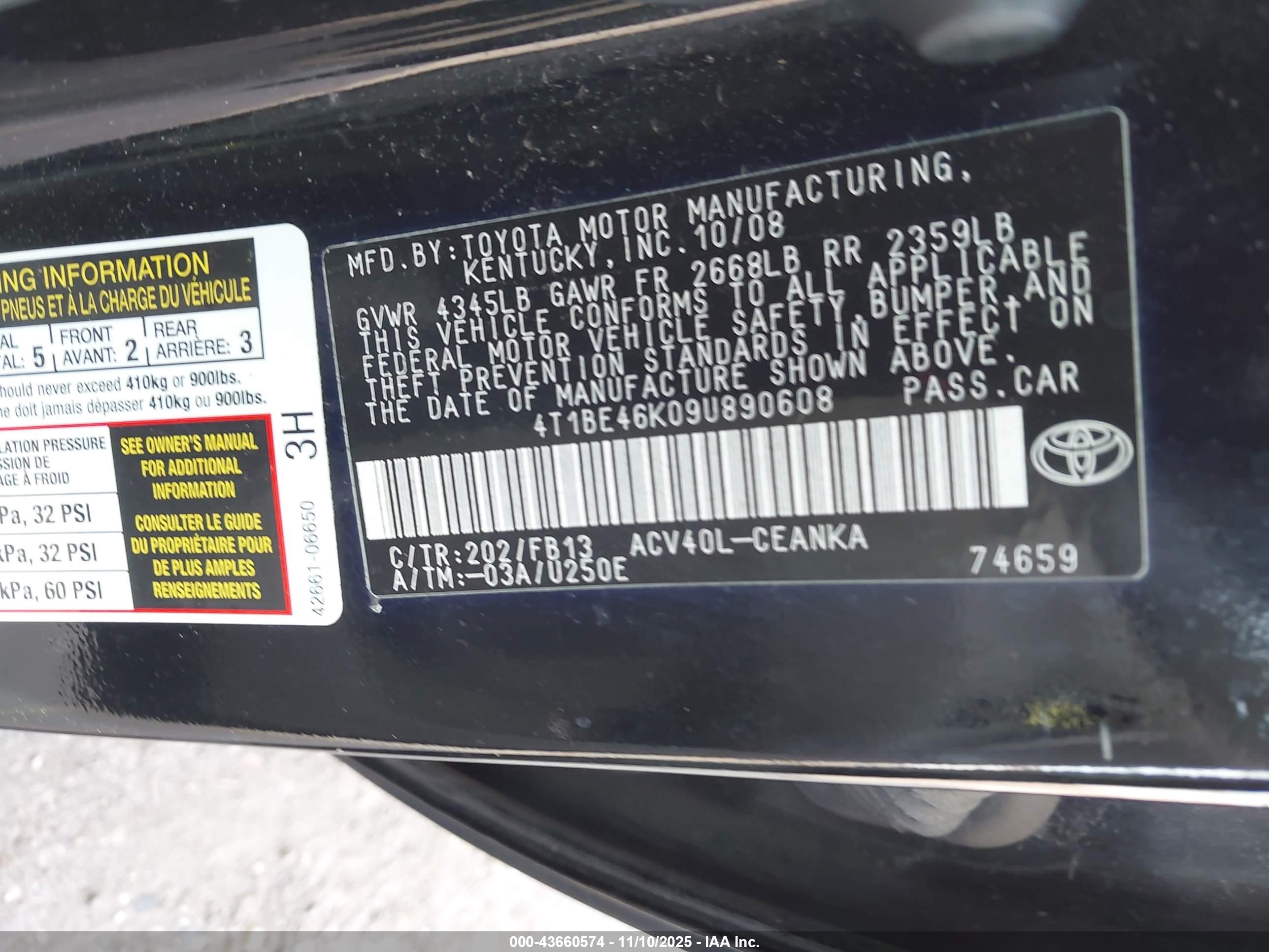 TOYOTA CAMRY image 9