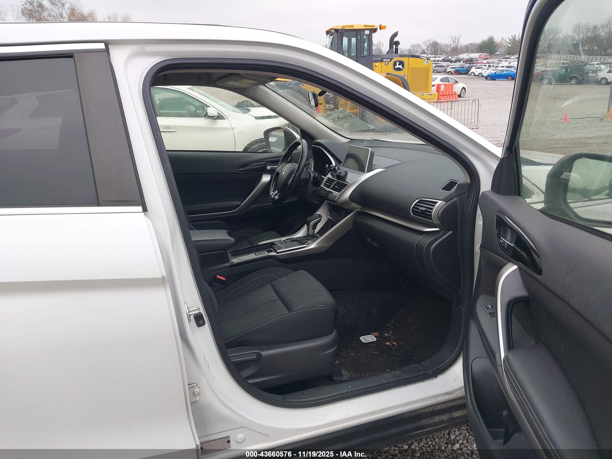 MITSUBISHI ECLIPSE image 5