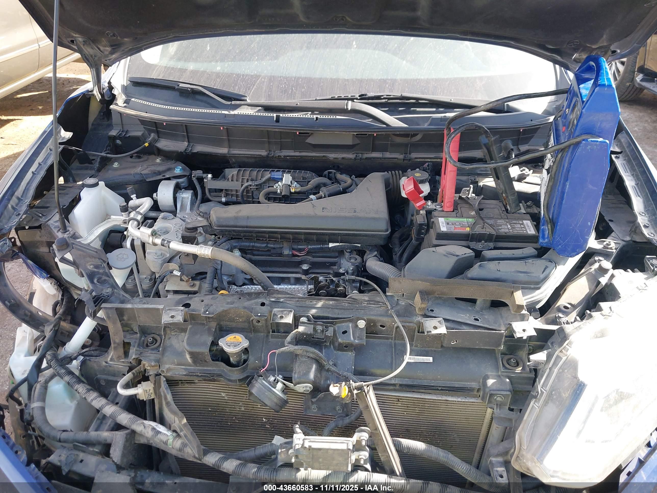 NISSAN ROGUE image 10