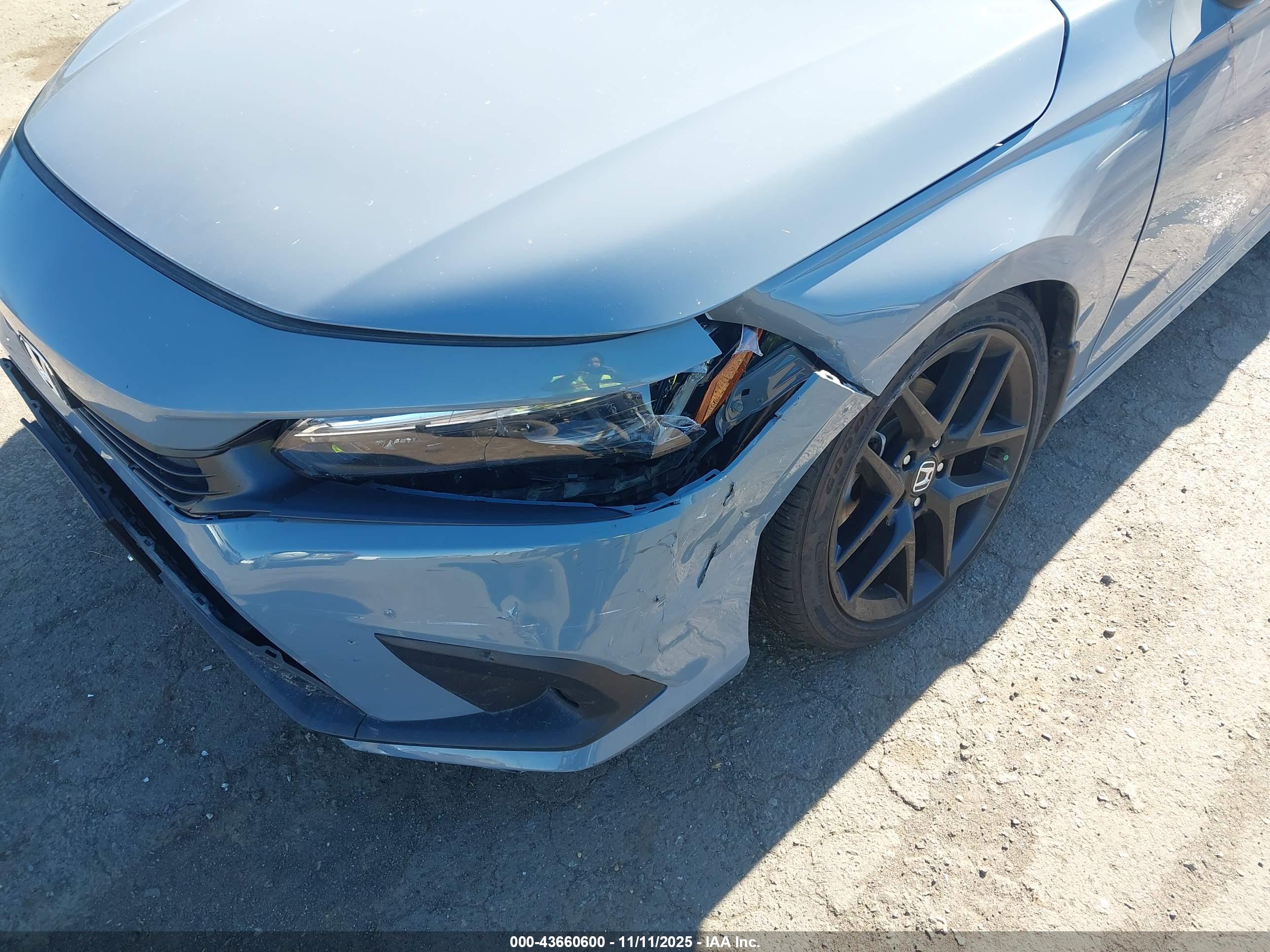 HONDA CIVIC image 6