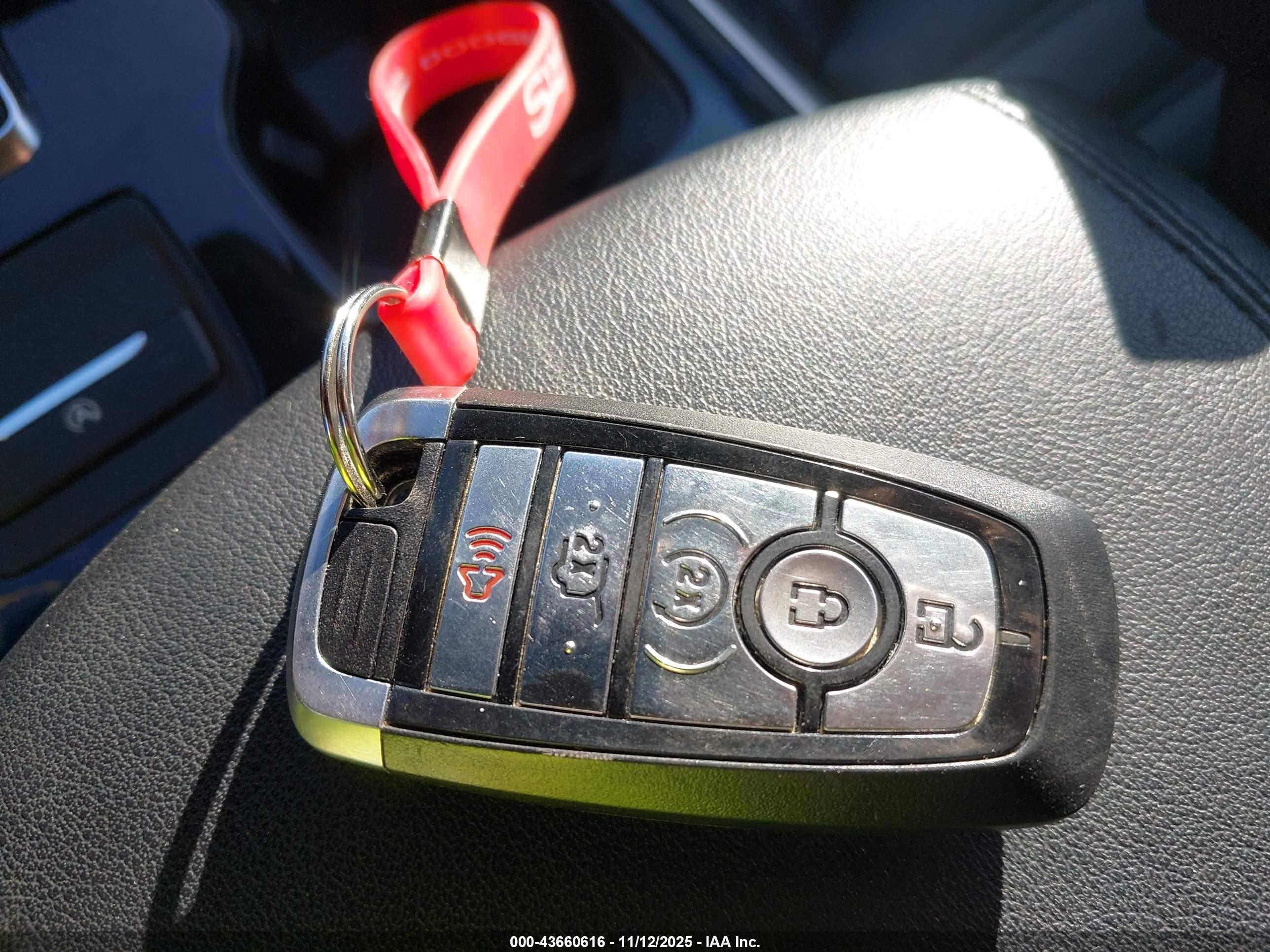 FORD EDGE image 11
