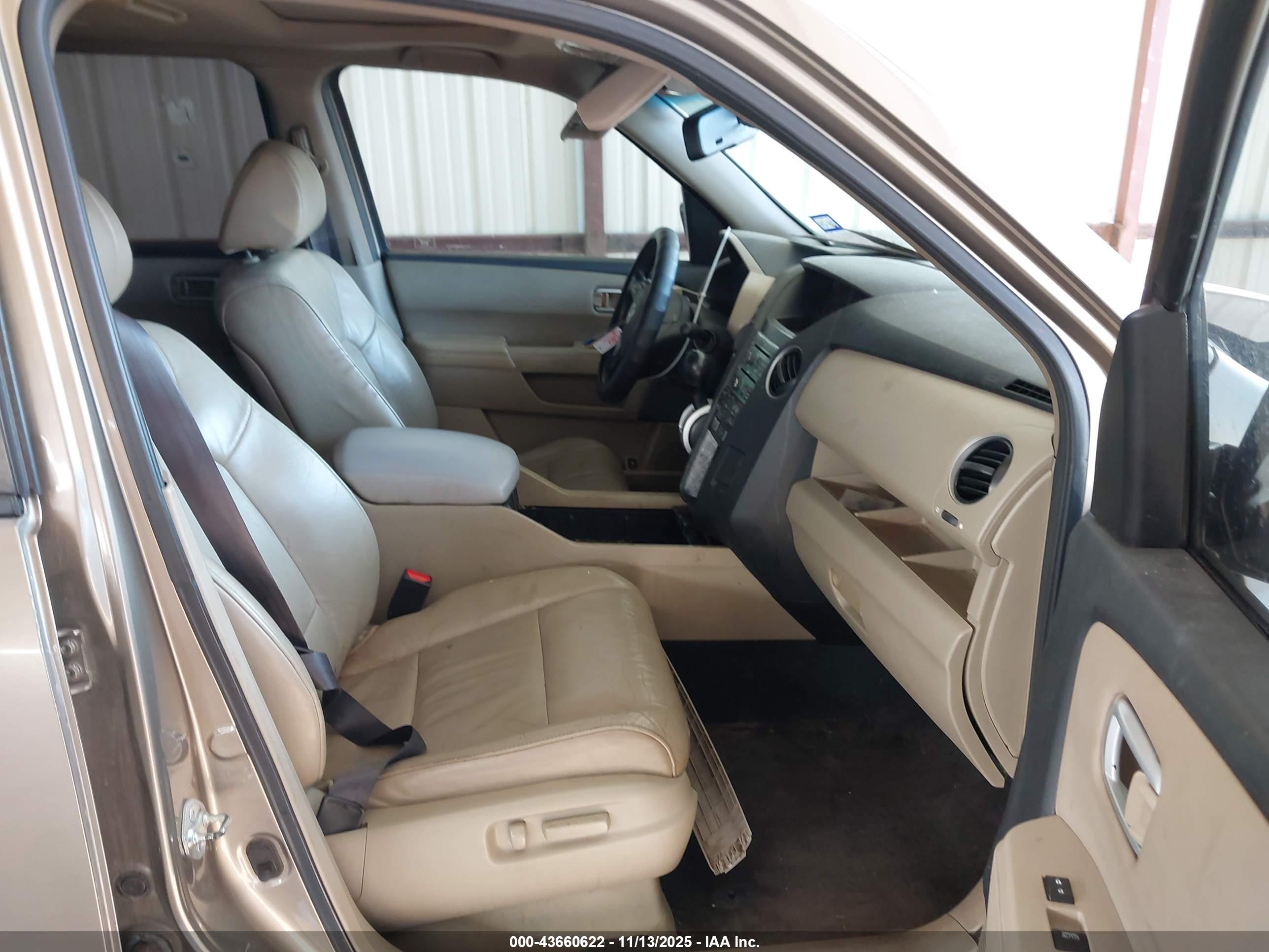 HONDA PILOT image 5