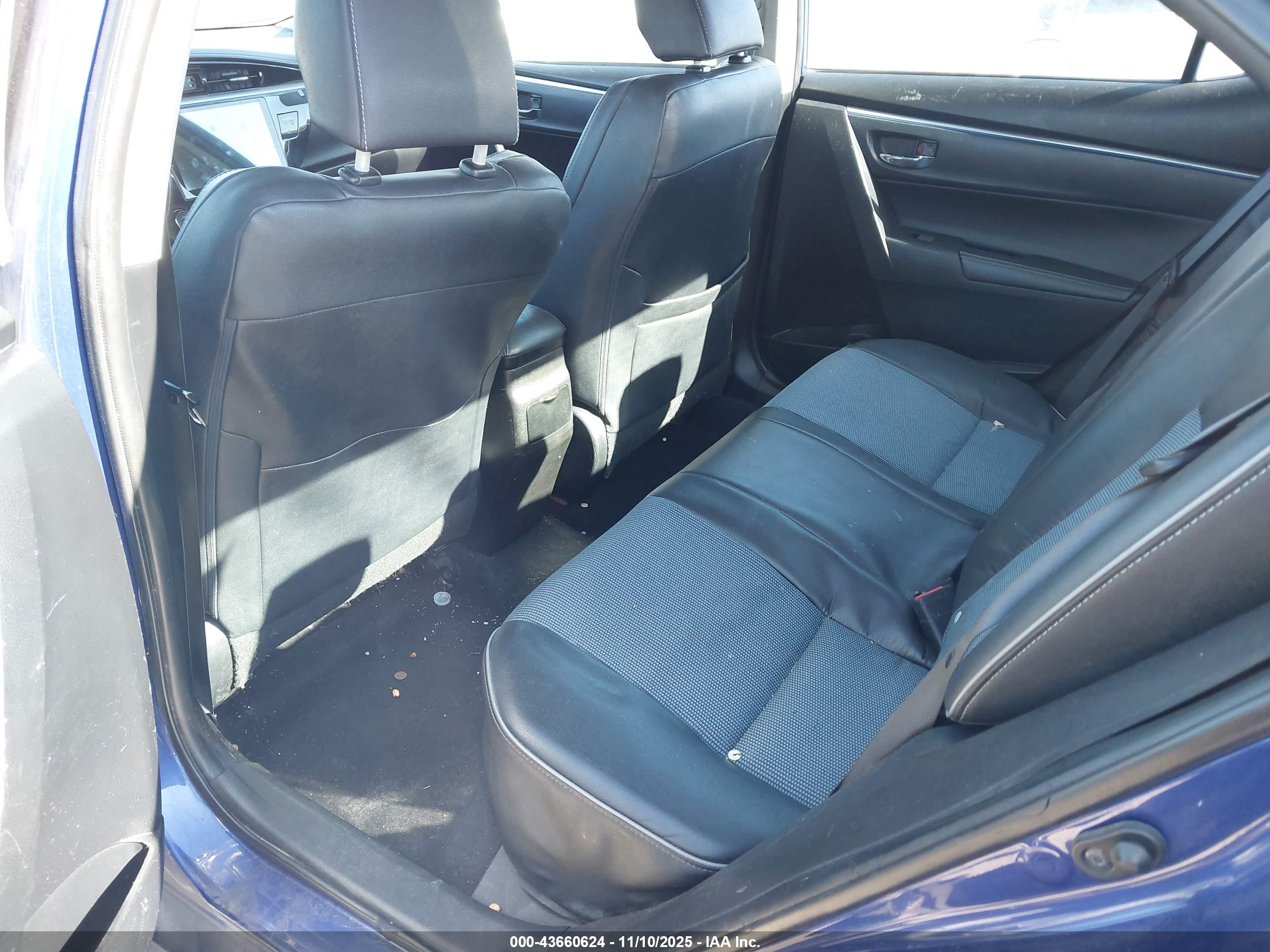 TOYOTA COROLLA image 8