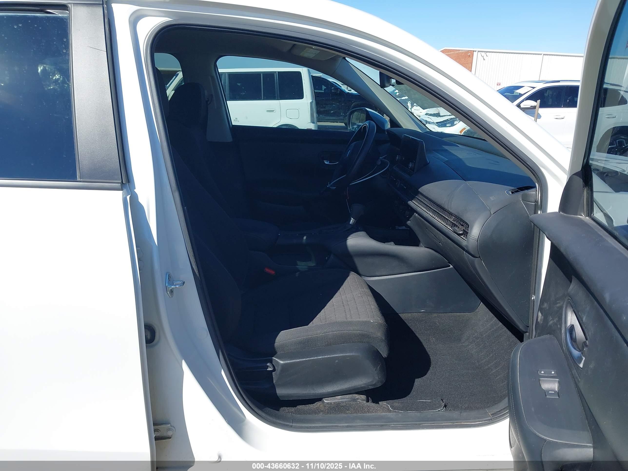 HONDA HR-V image 5