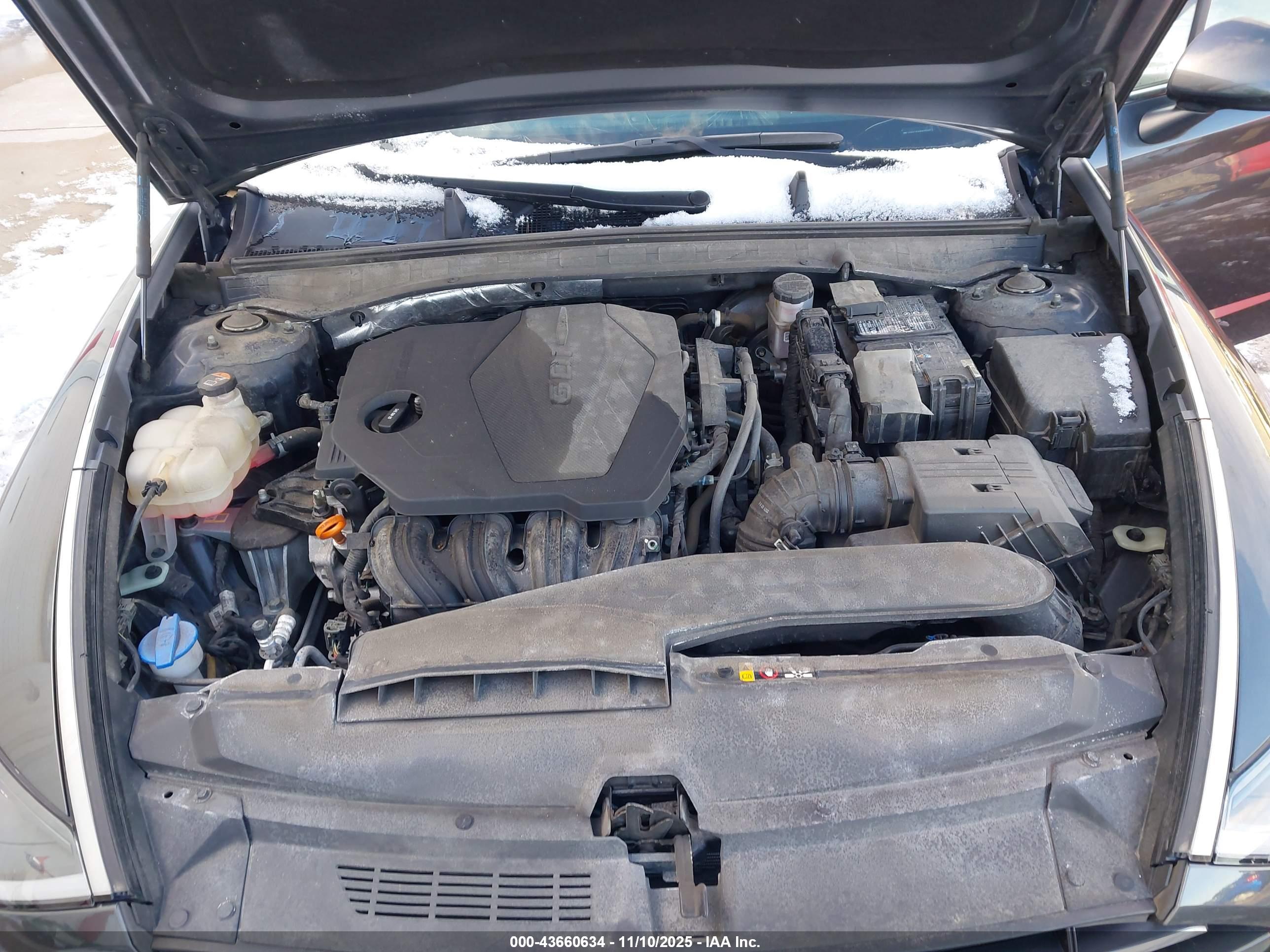 HYUNDAI SONATA image 10