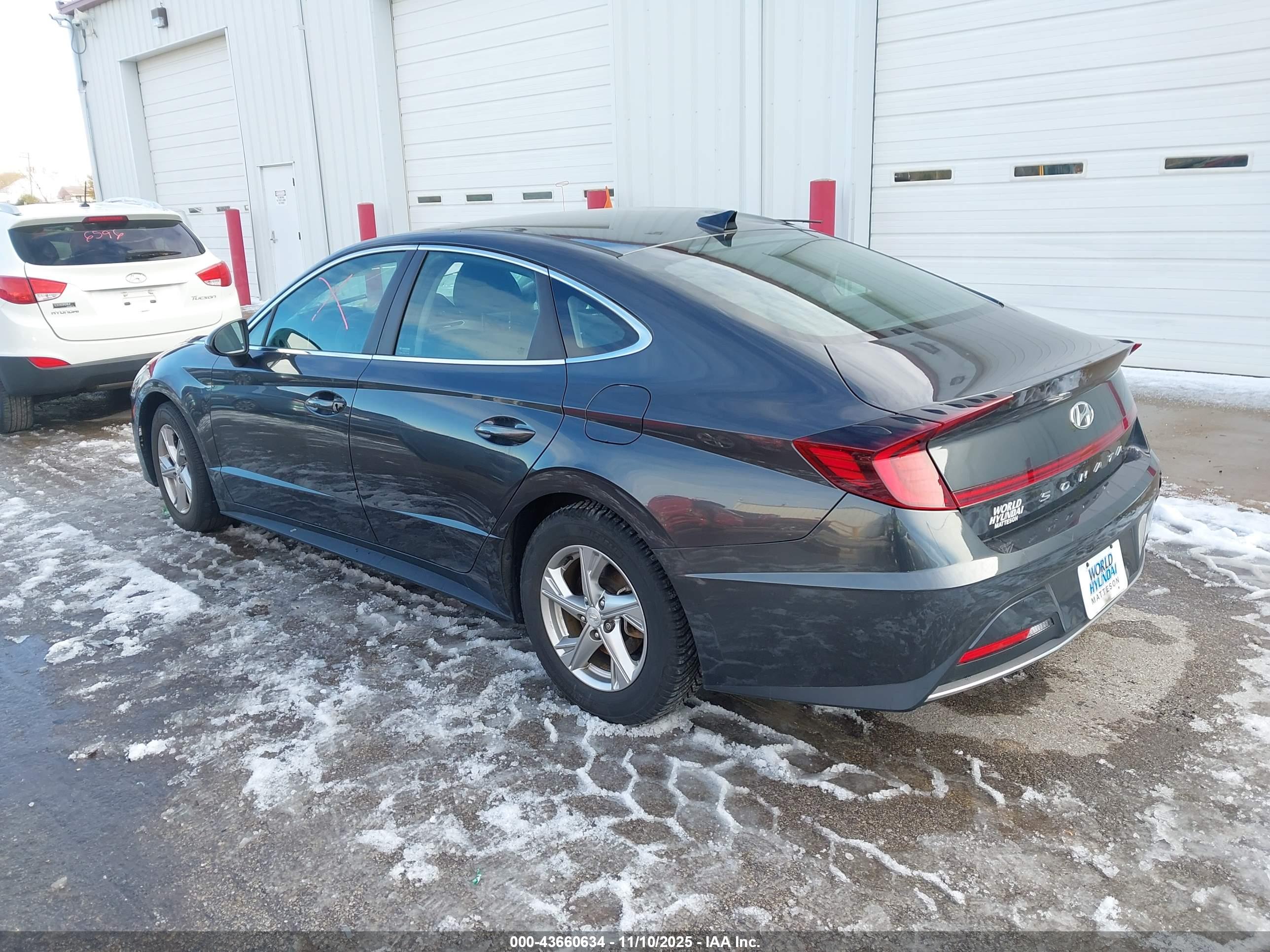 HYUNDAI SONATA image 3