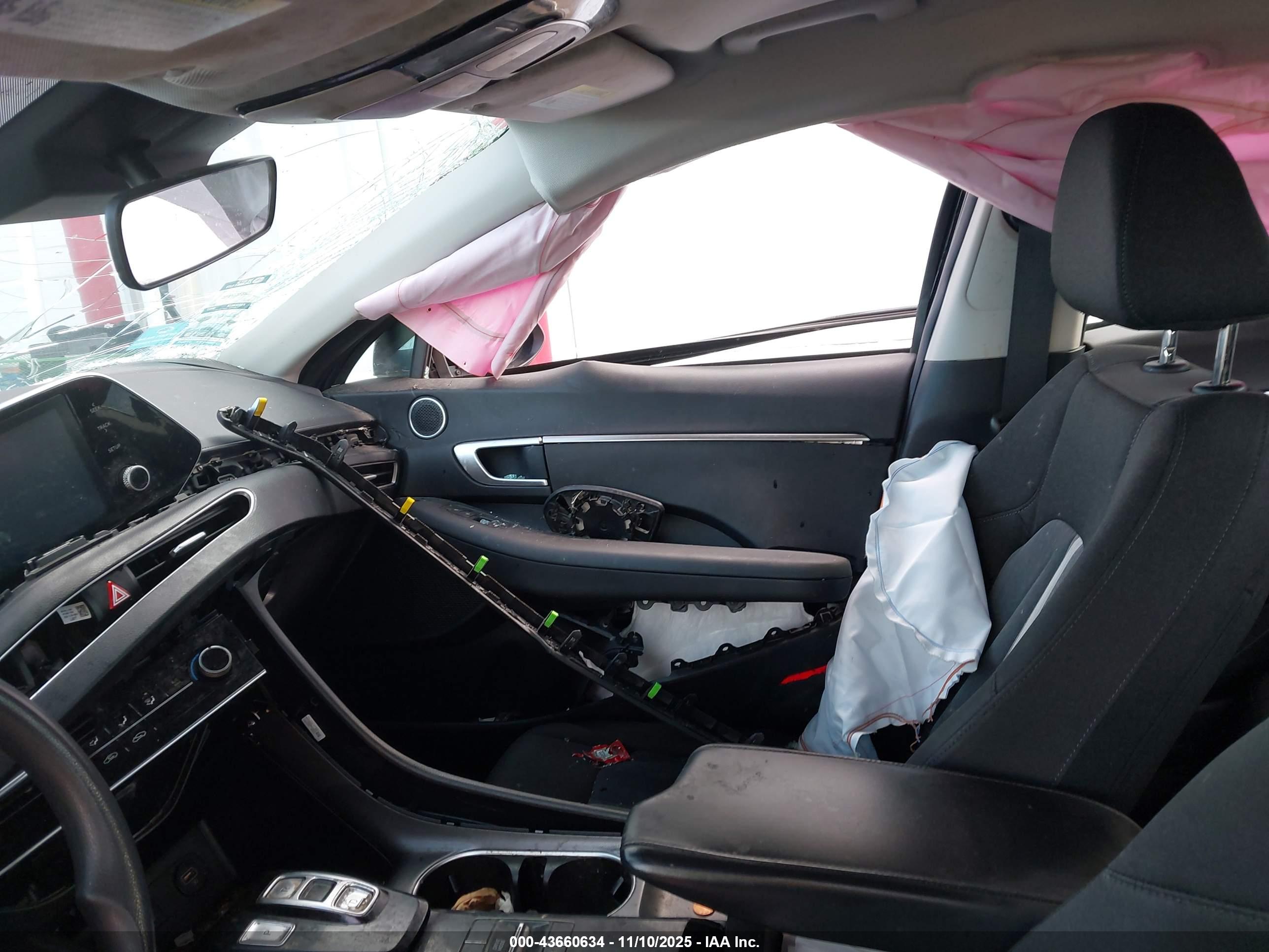 HYUNDAI SONATA image 5