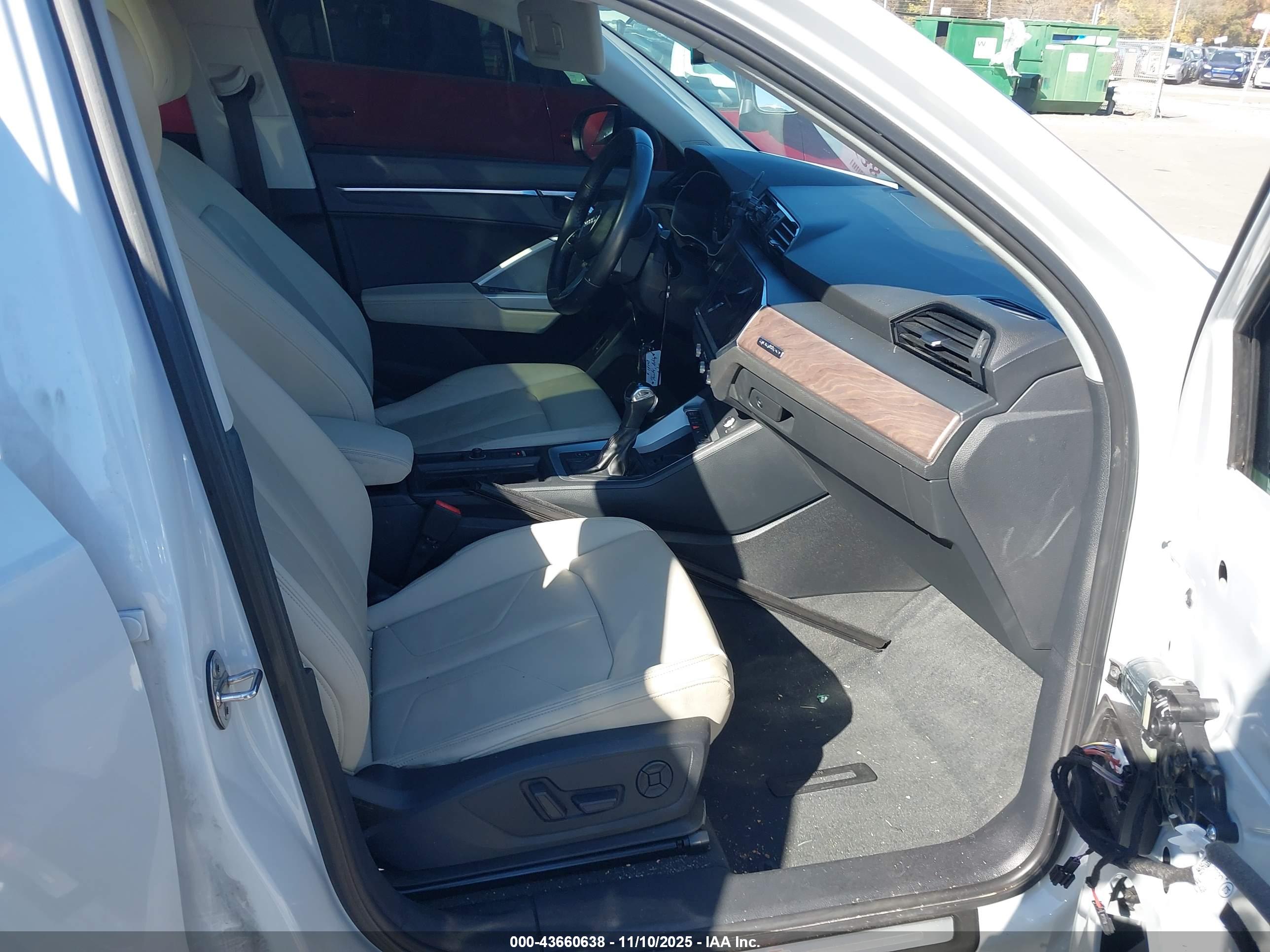 AUDI Q3 image 5