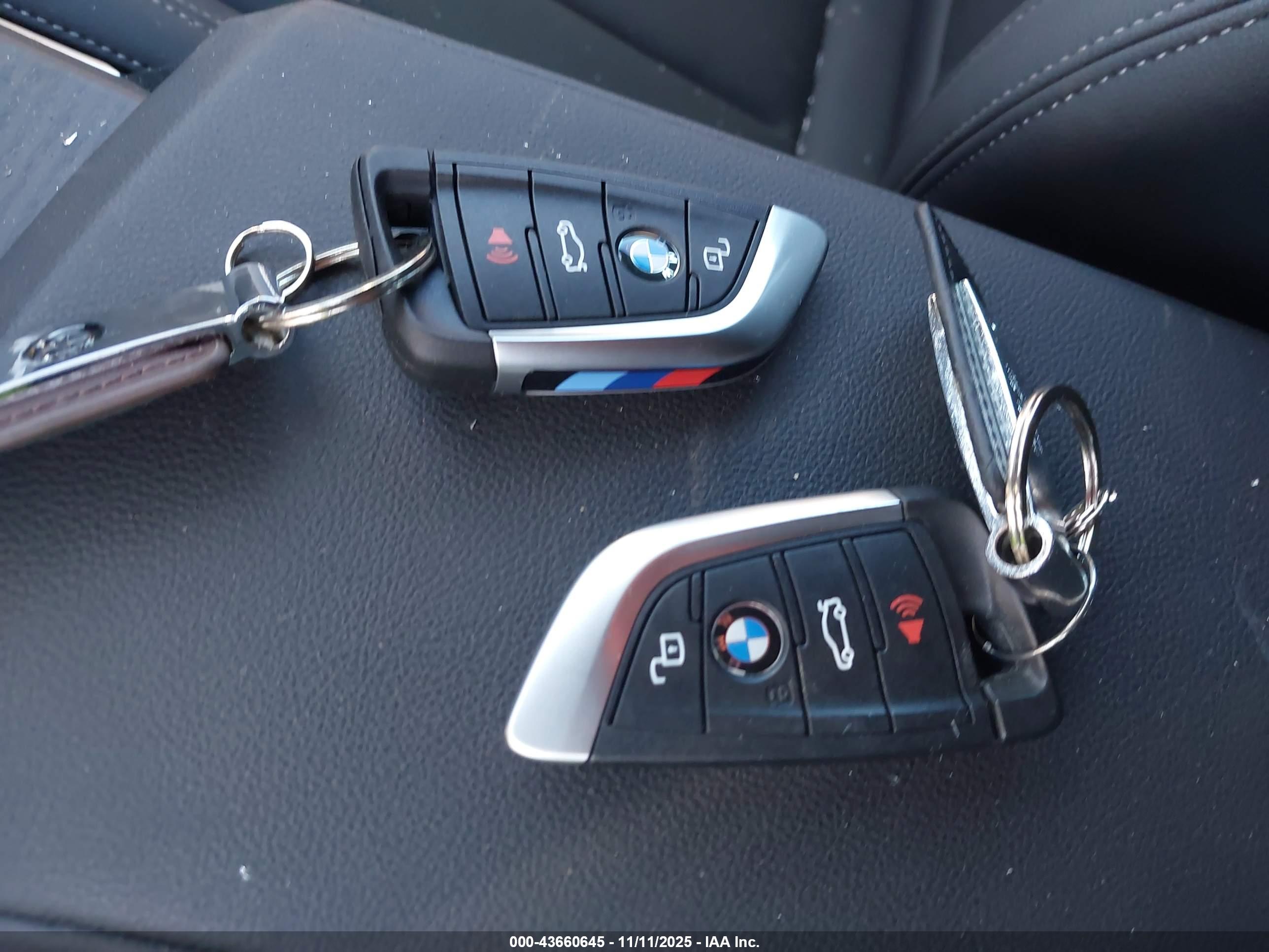 BMW I4 image 11