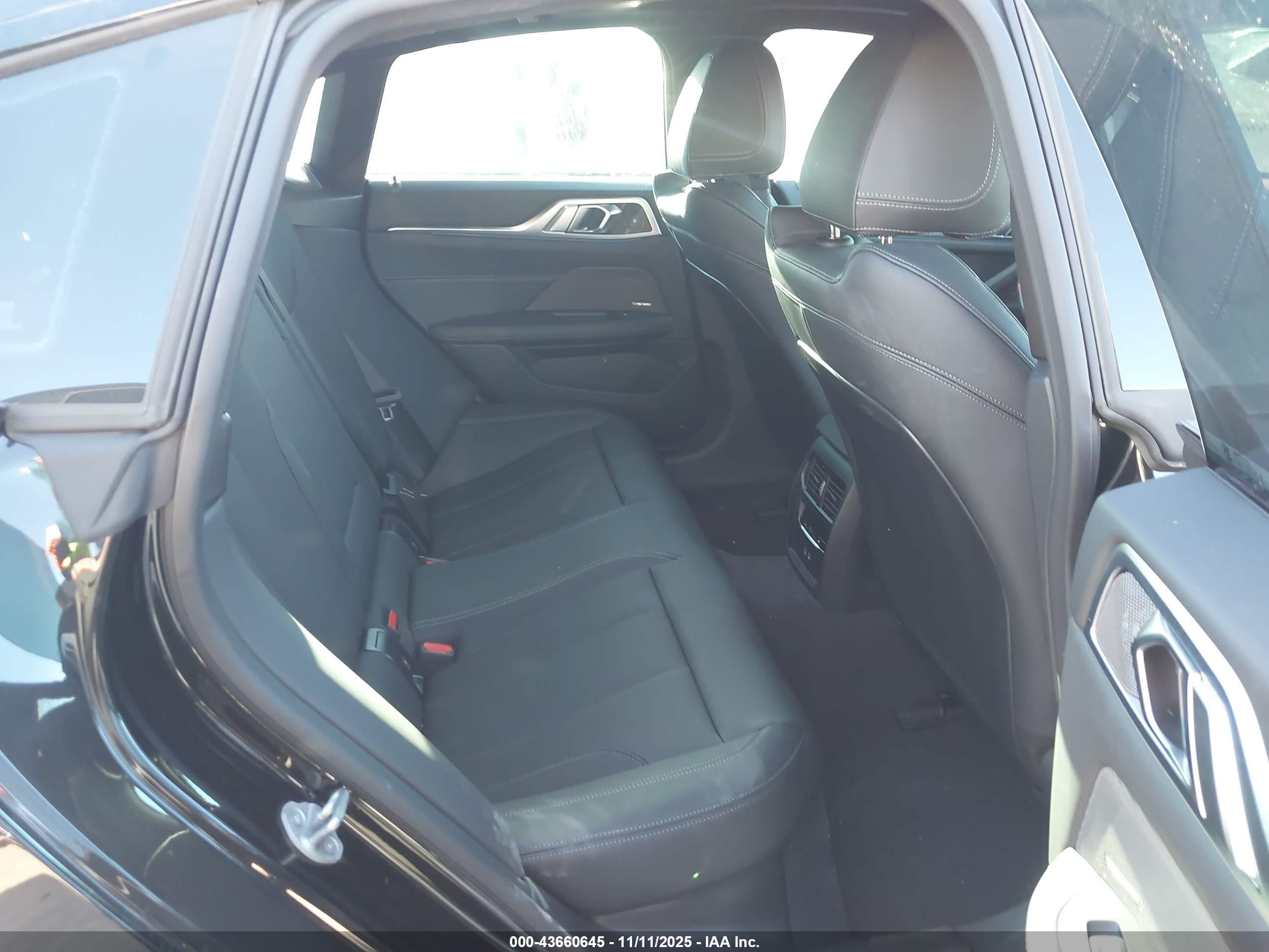 BMW I4 image 8