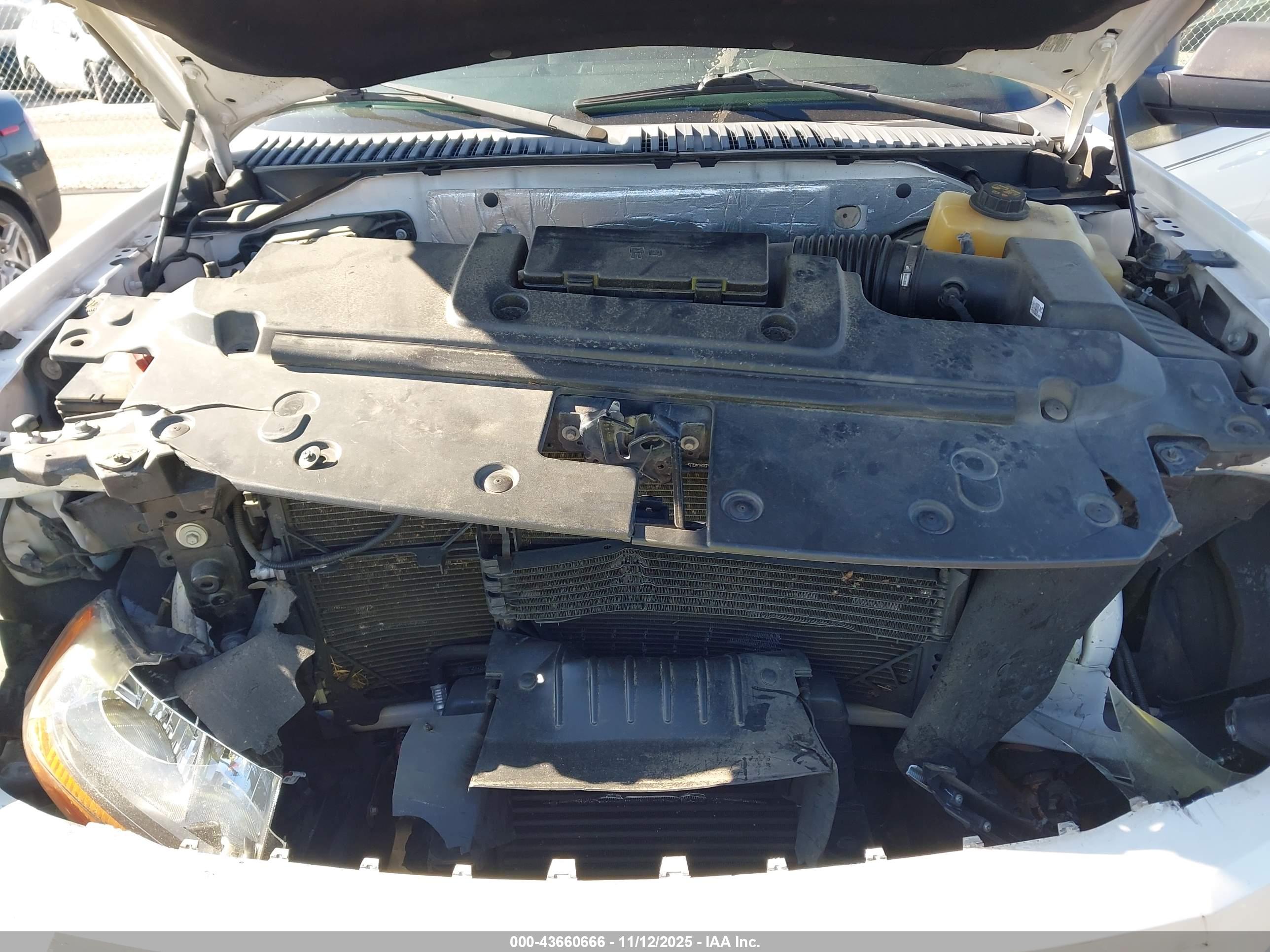 FORD EXPEDITION image 10