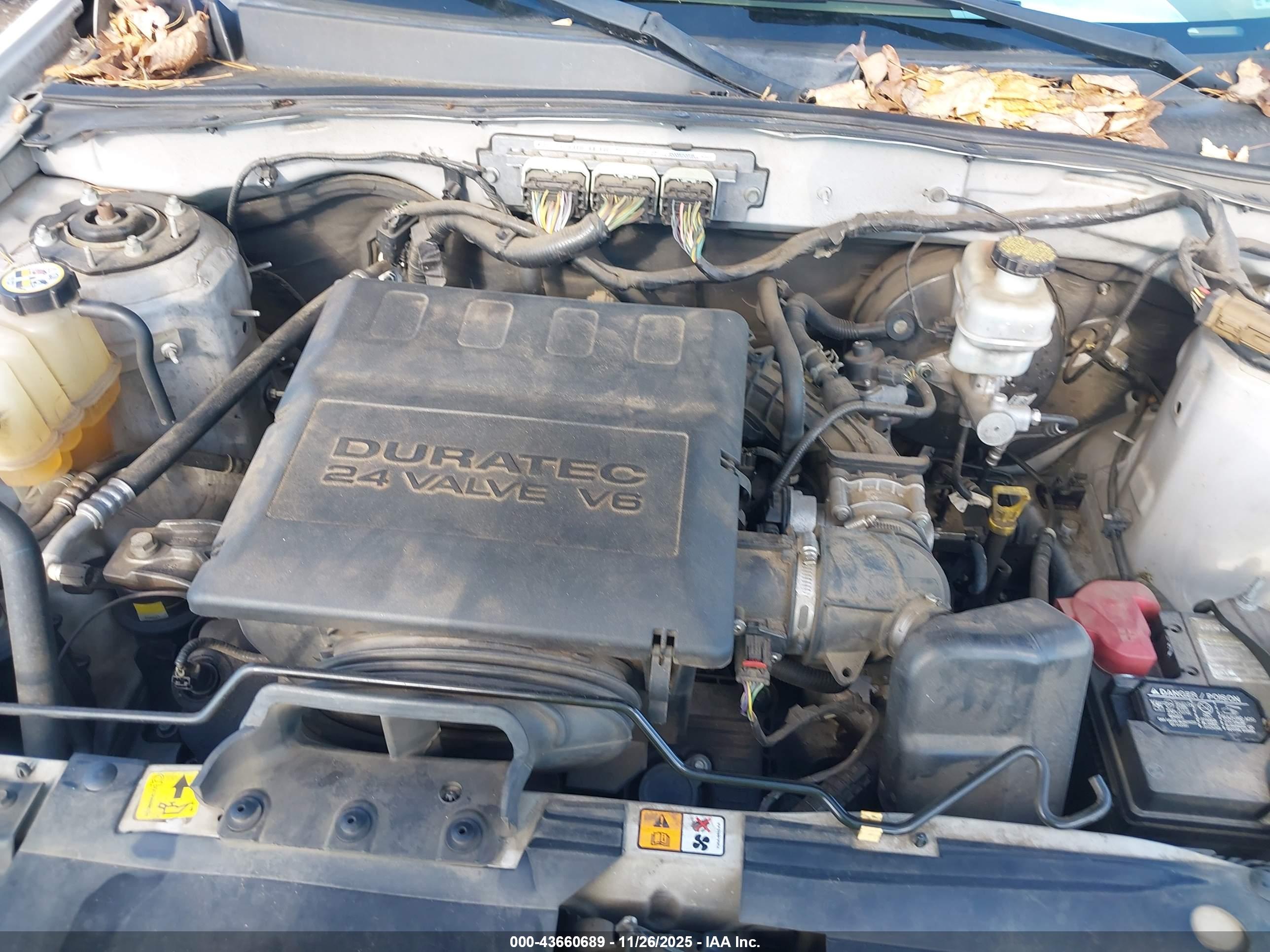 FORD ESCAPE image 10