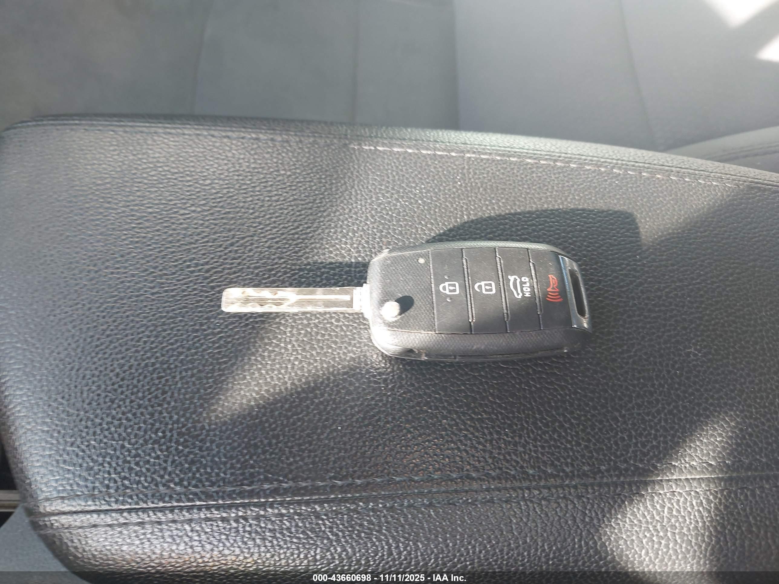 KIA OPTIMA image 11