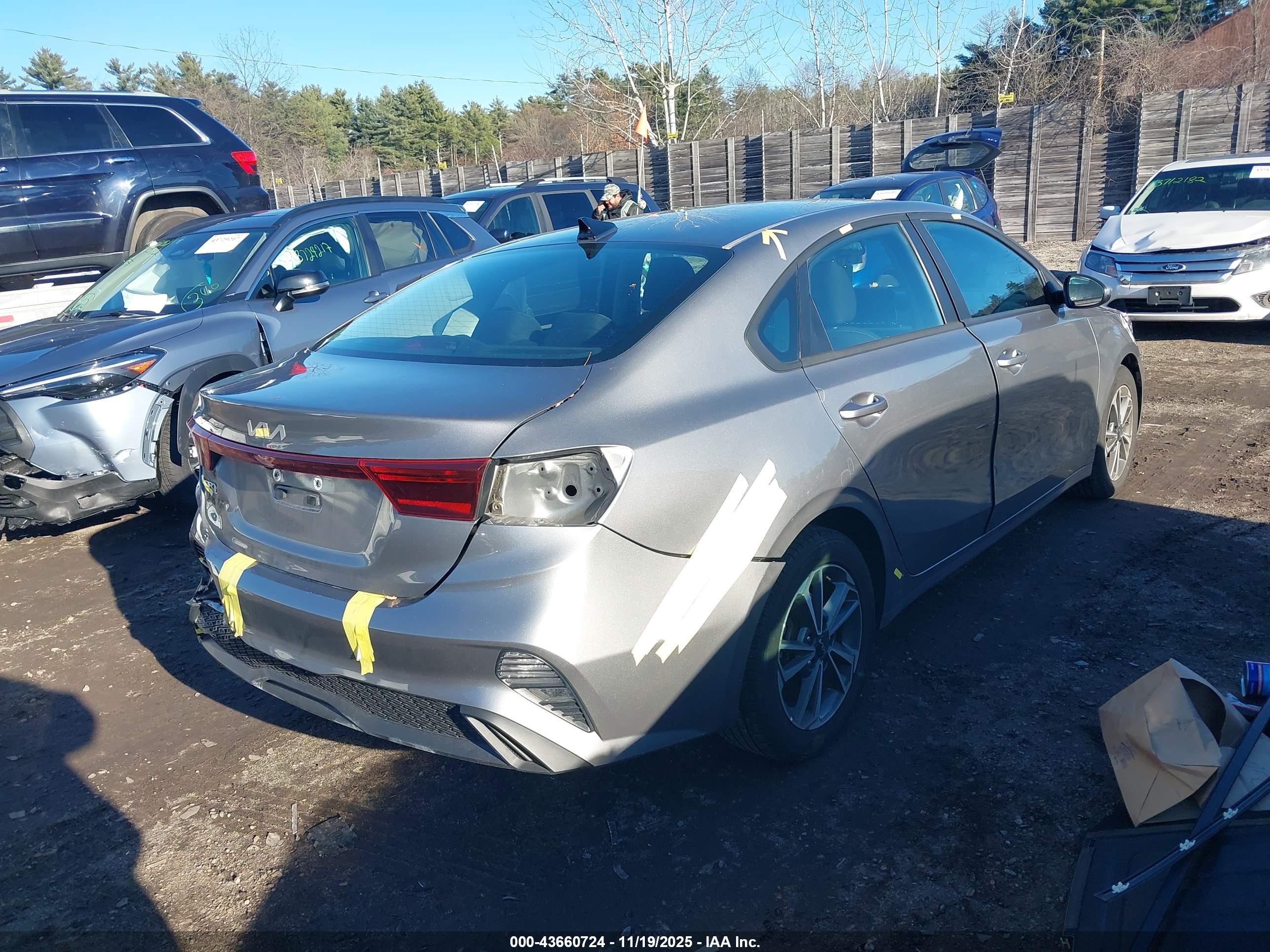 KIA FORTE image 4