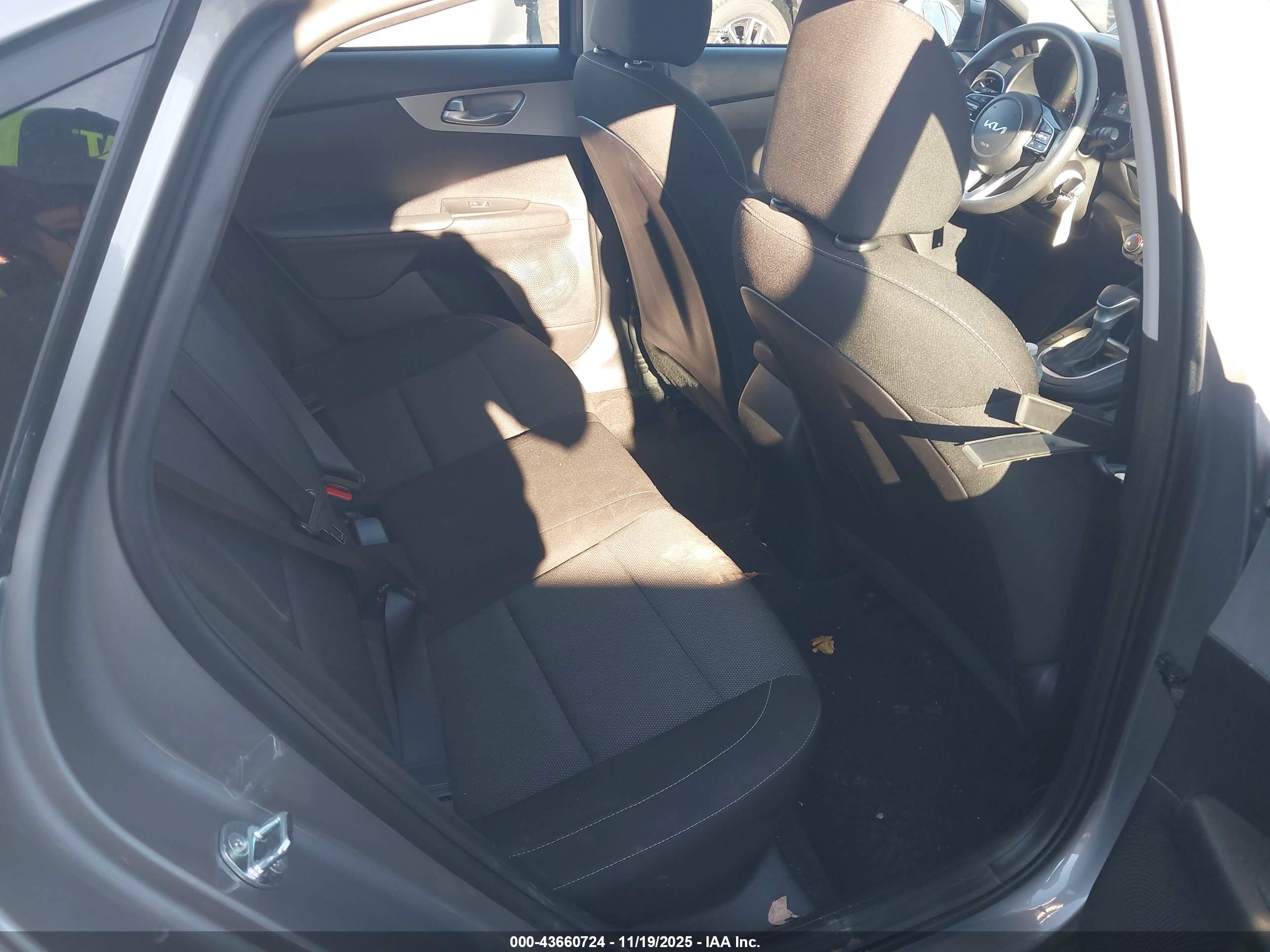KIA FORTE image 8