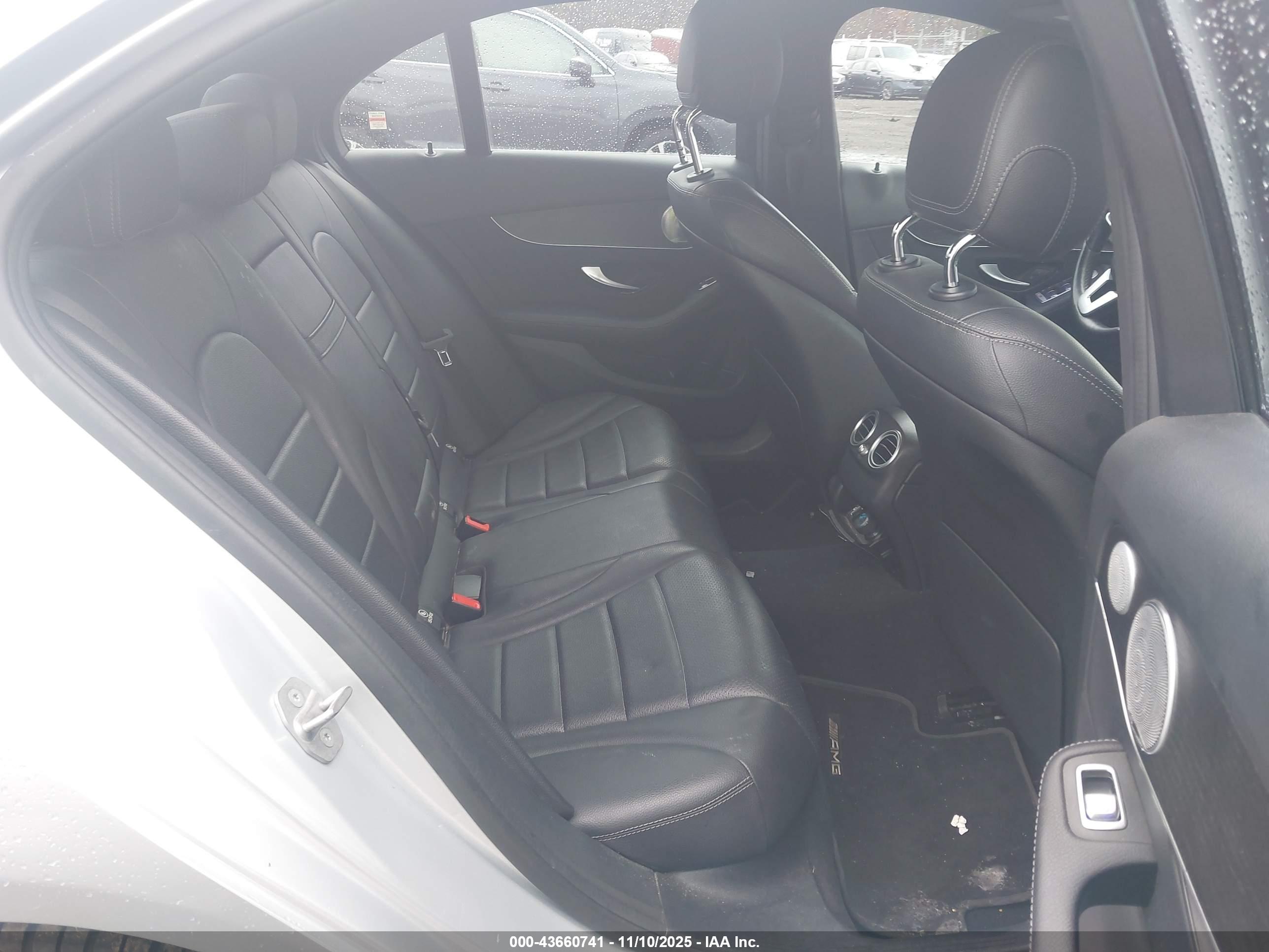 MERCEDES-BENZ C image 8