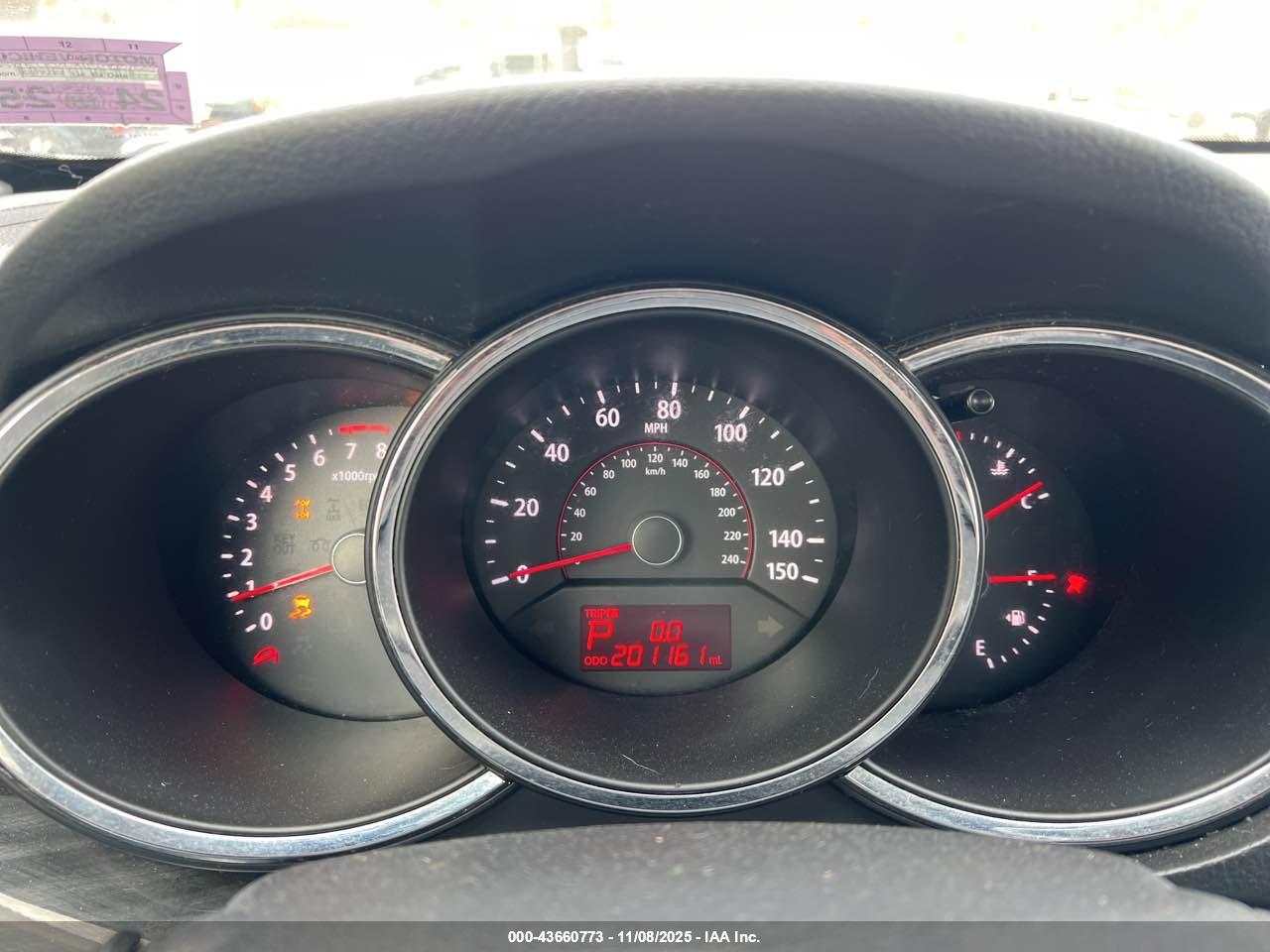 KIA SORENTO image 7