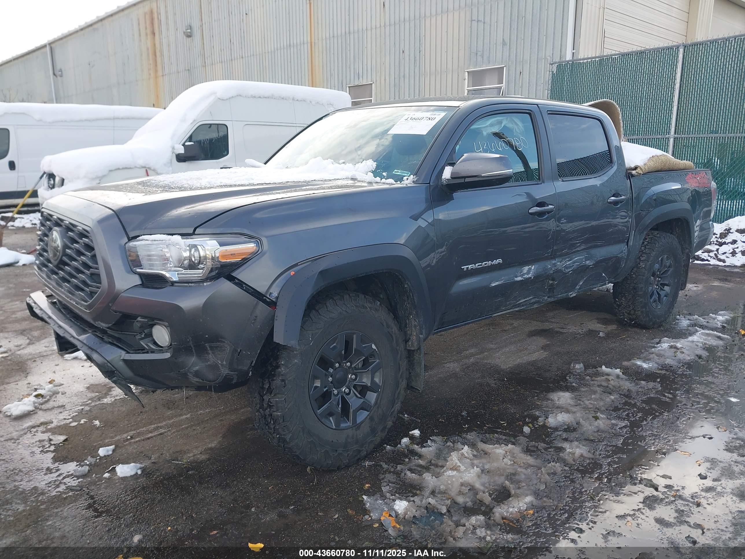 TOYOTA TACOMA image 2