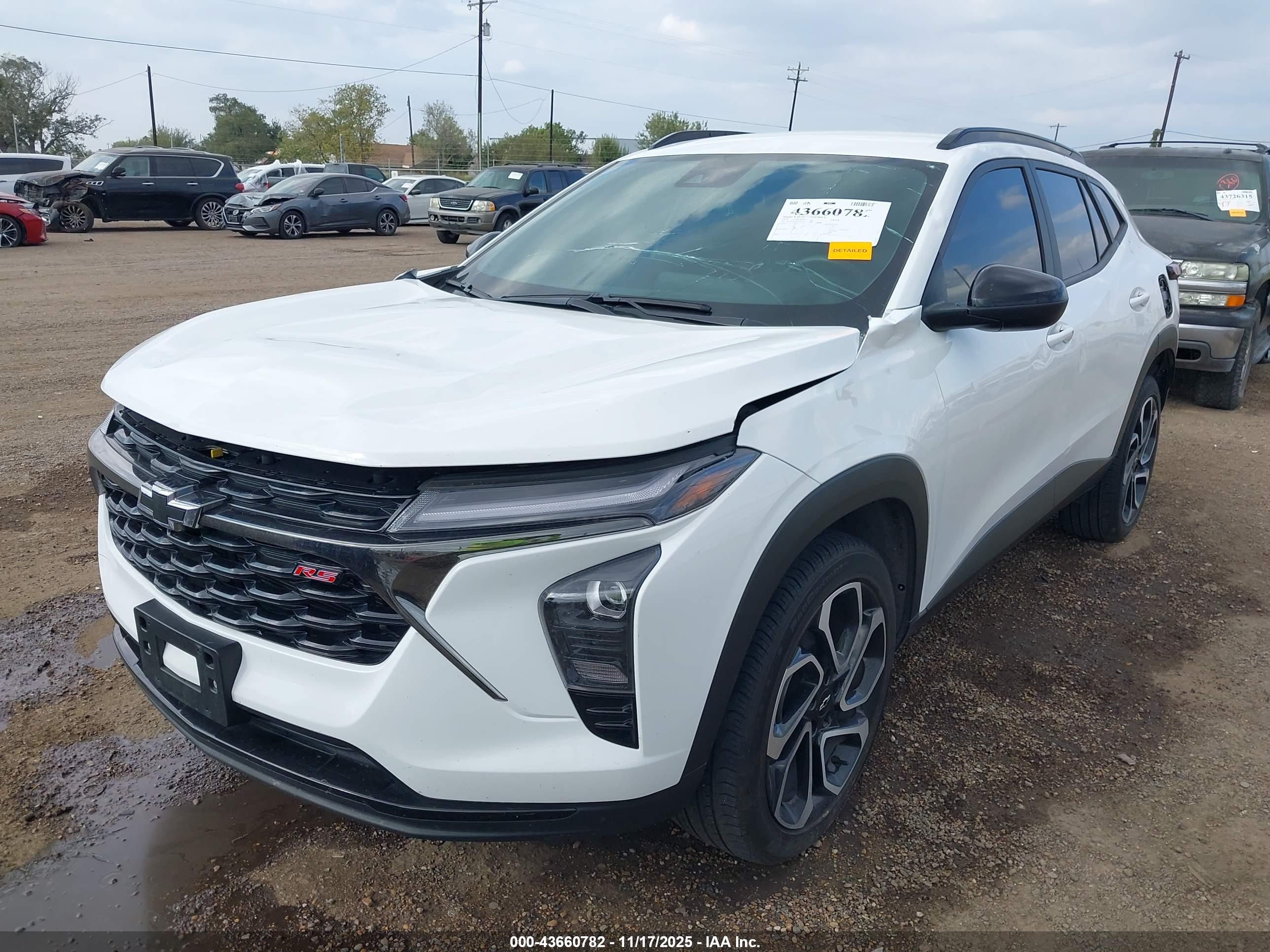 CHEVROLET TRAX image 6