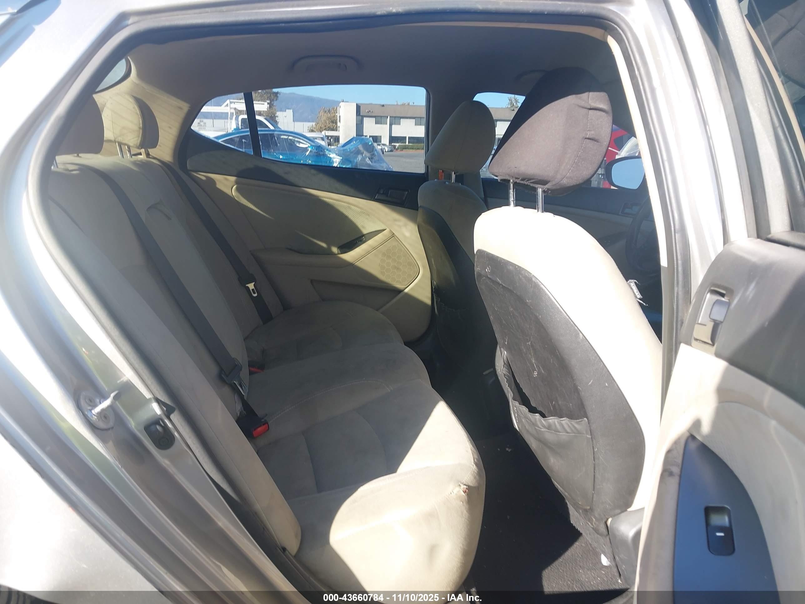 KIA OPTIMA image 8