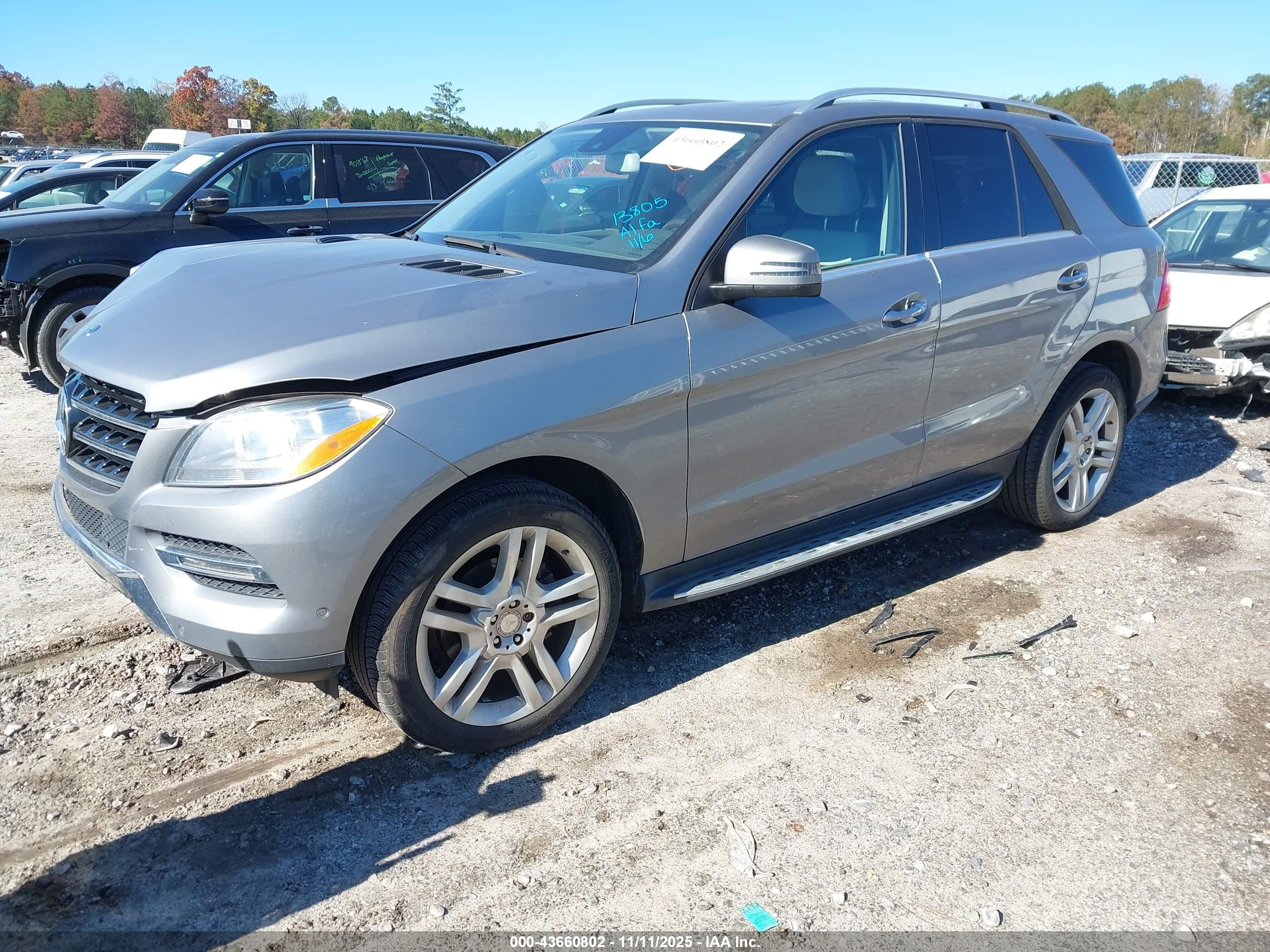MERCEDES-BENZ ML image 2